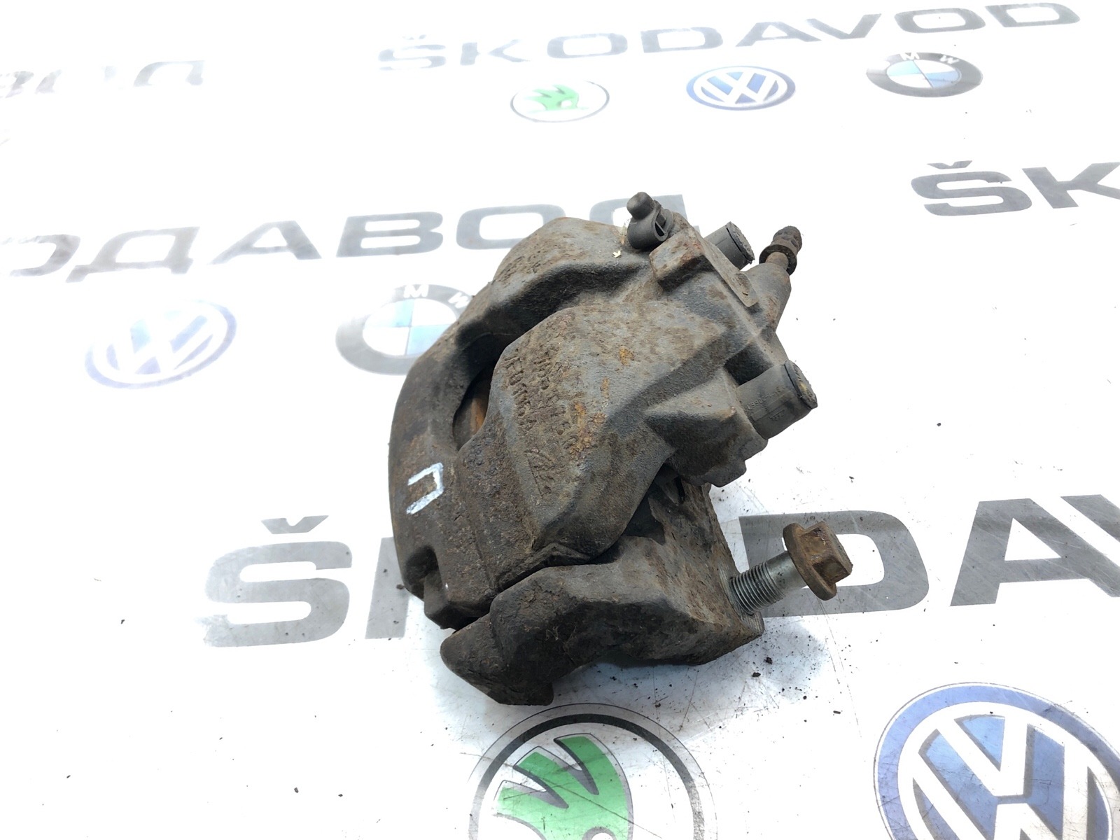 Суппорт тормозной, 2000 рублей, Москва