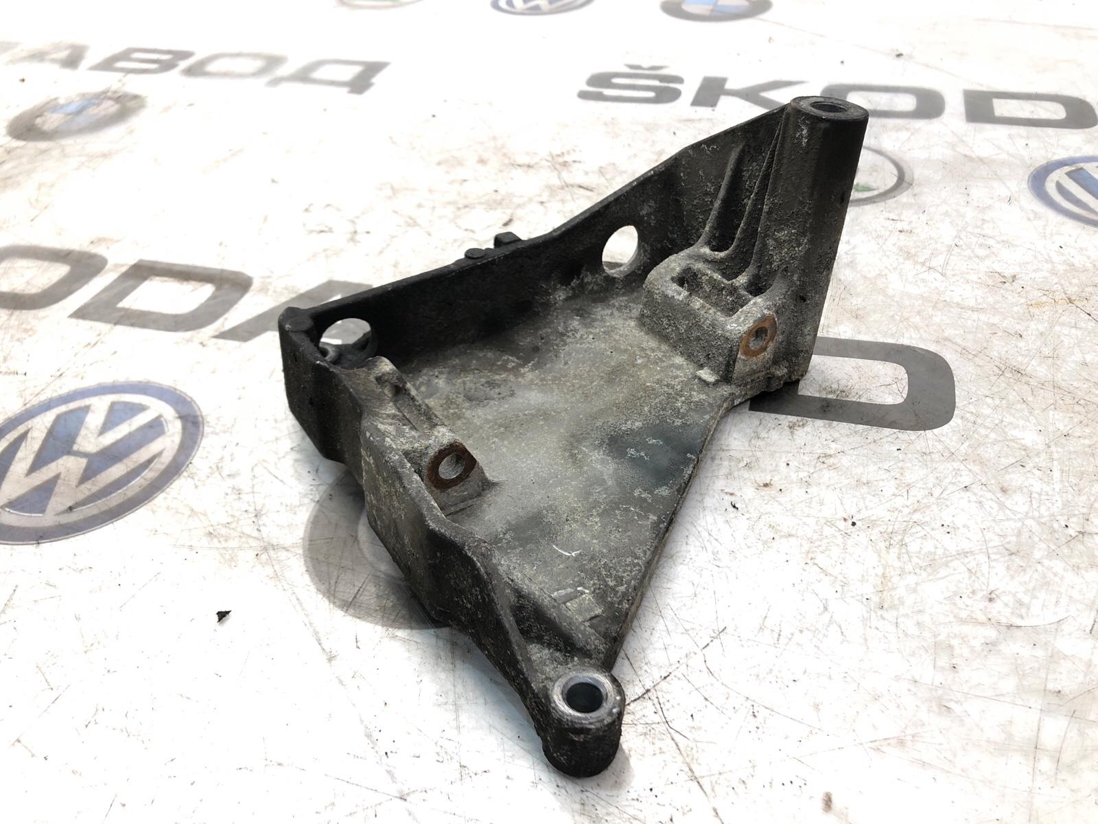 Кронштейн генератора, 1000 рублей, Москва