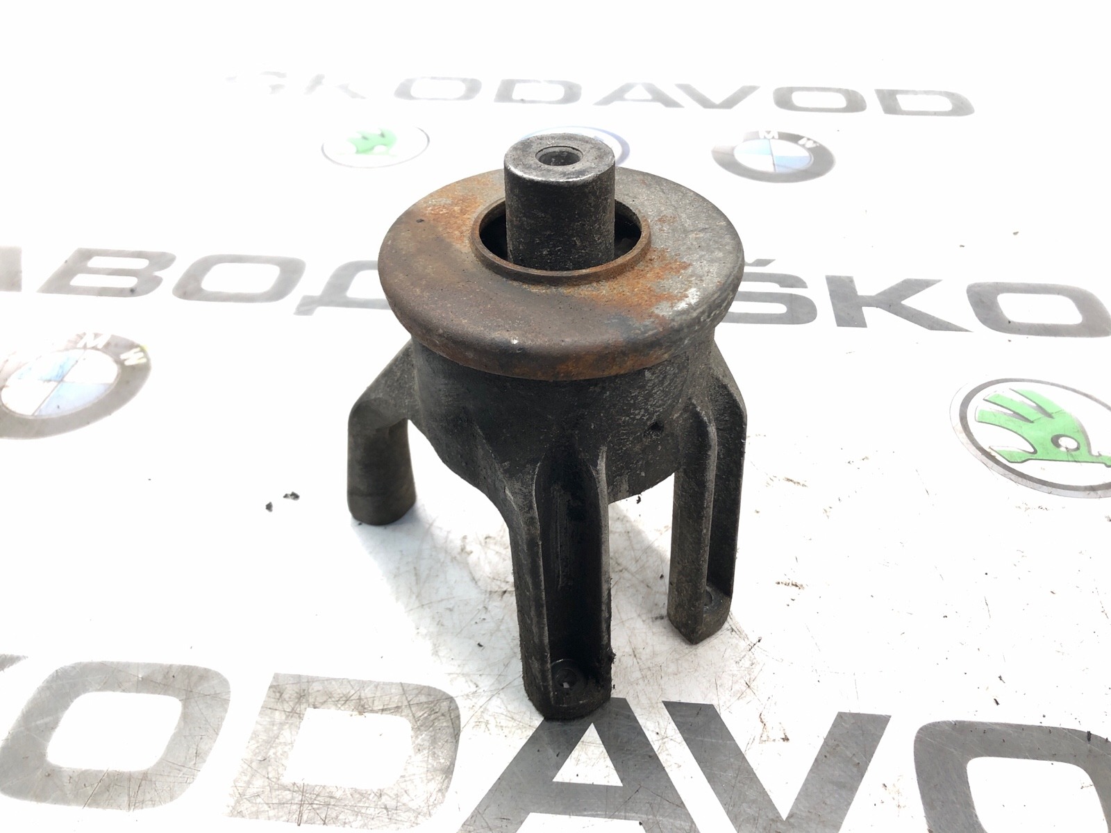 Опора двигателя, 3000 рублей, Москва