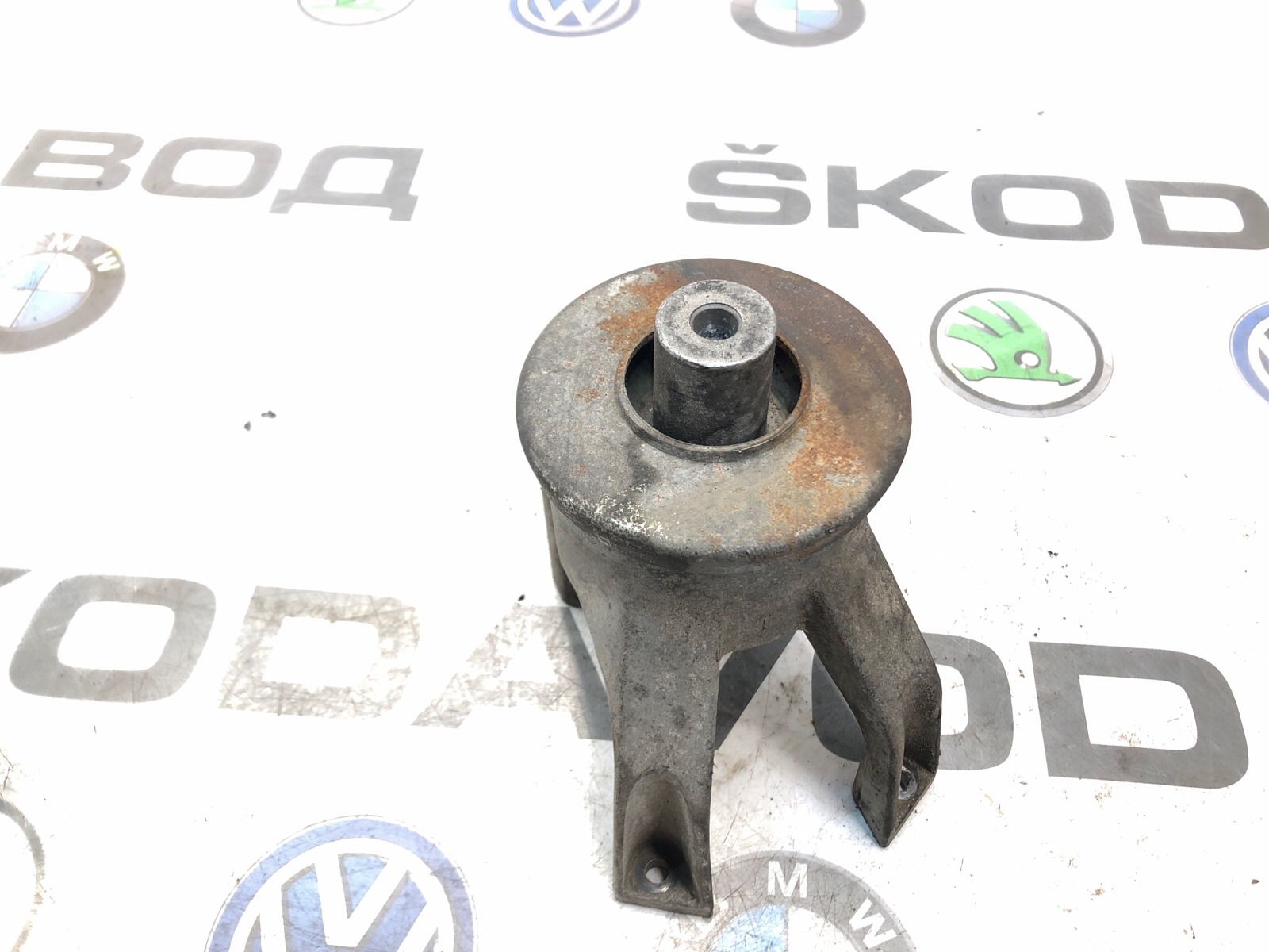 Опора двигателя, 3000 рублей, Москва