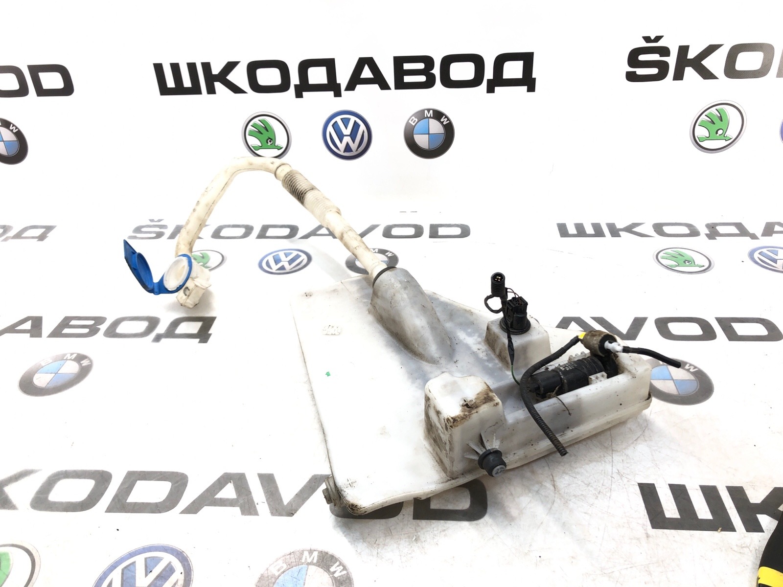 бачок омывателя, 4500 рублей, Москва