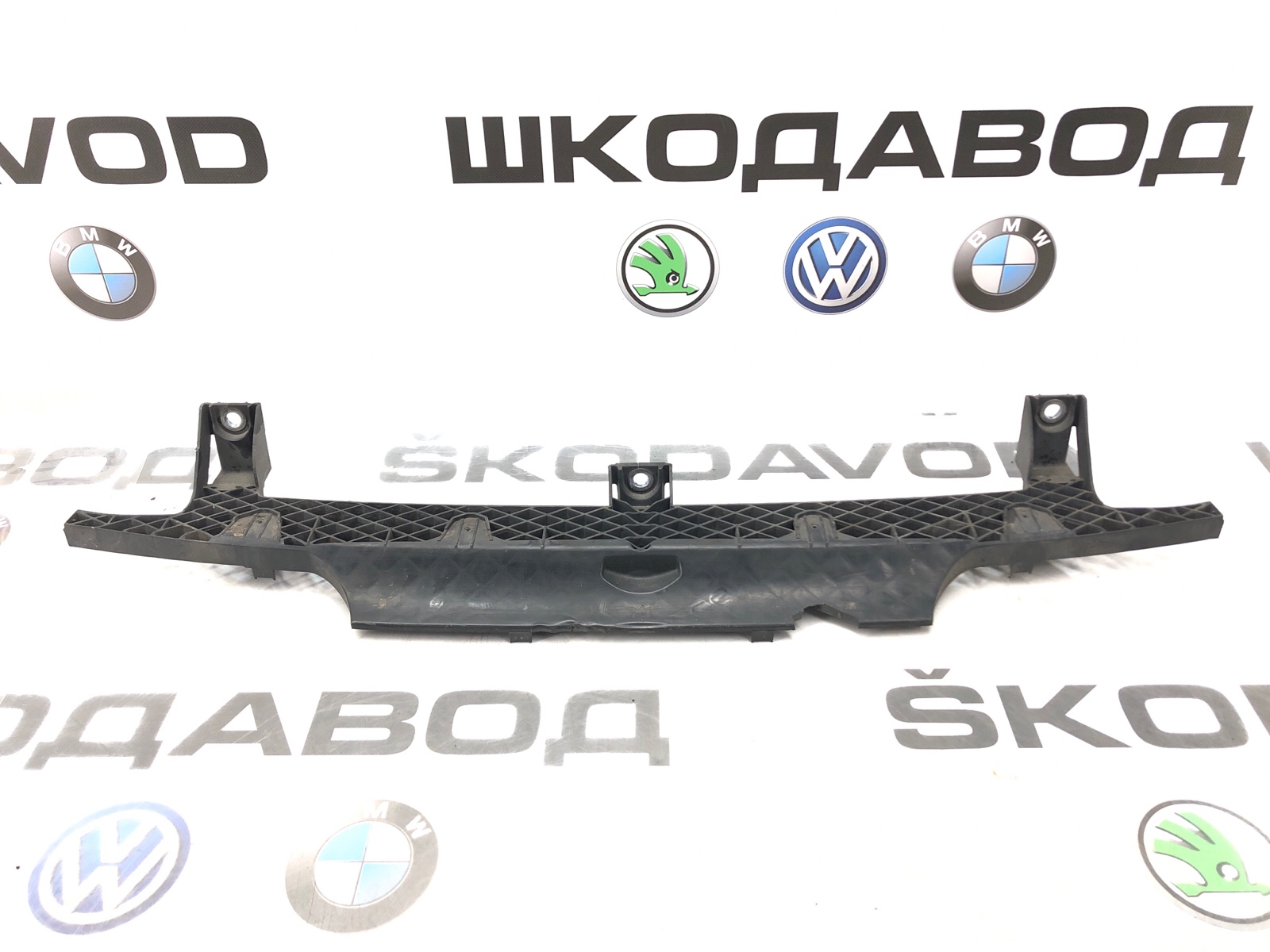 Направляющая бампера, 4500 рублей, Москва