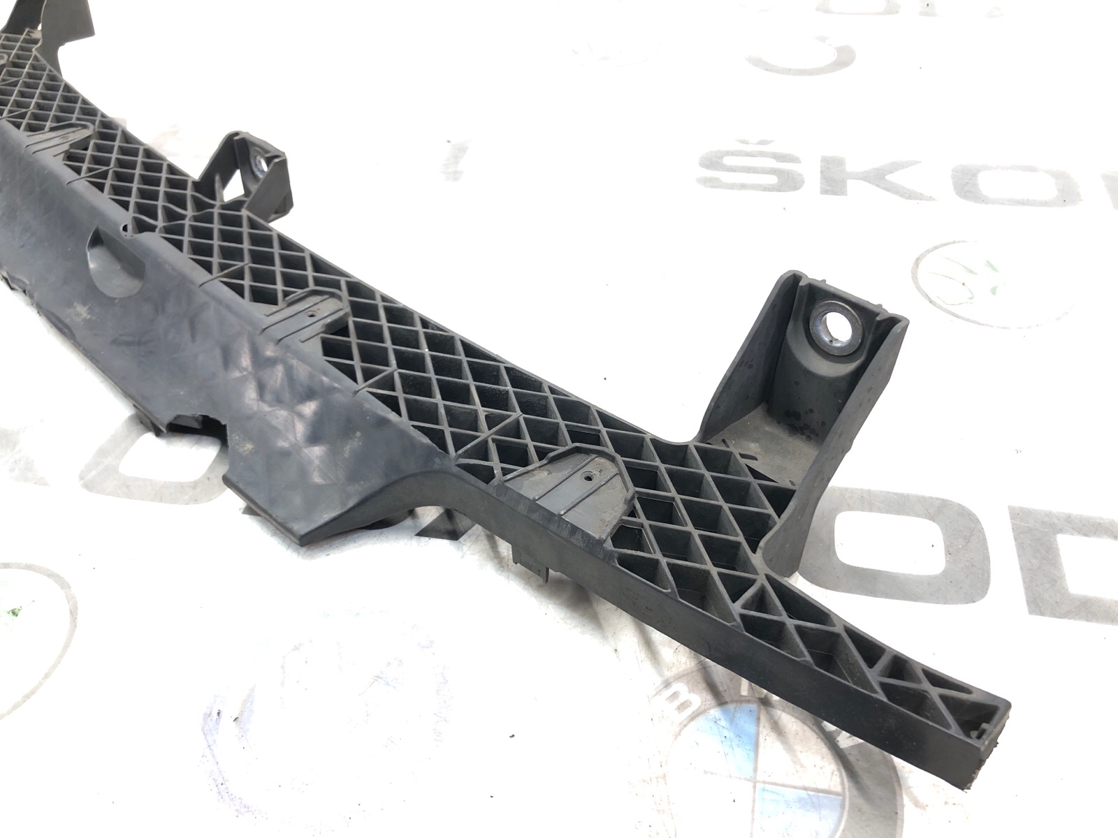 Направляющая бампера, 4500 рублей, Москва