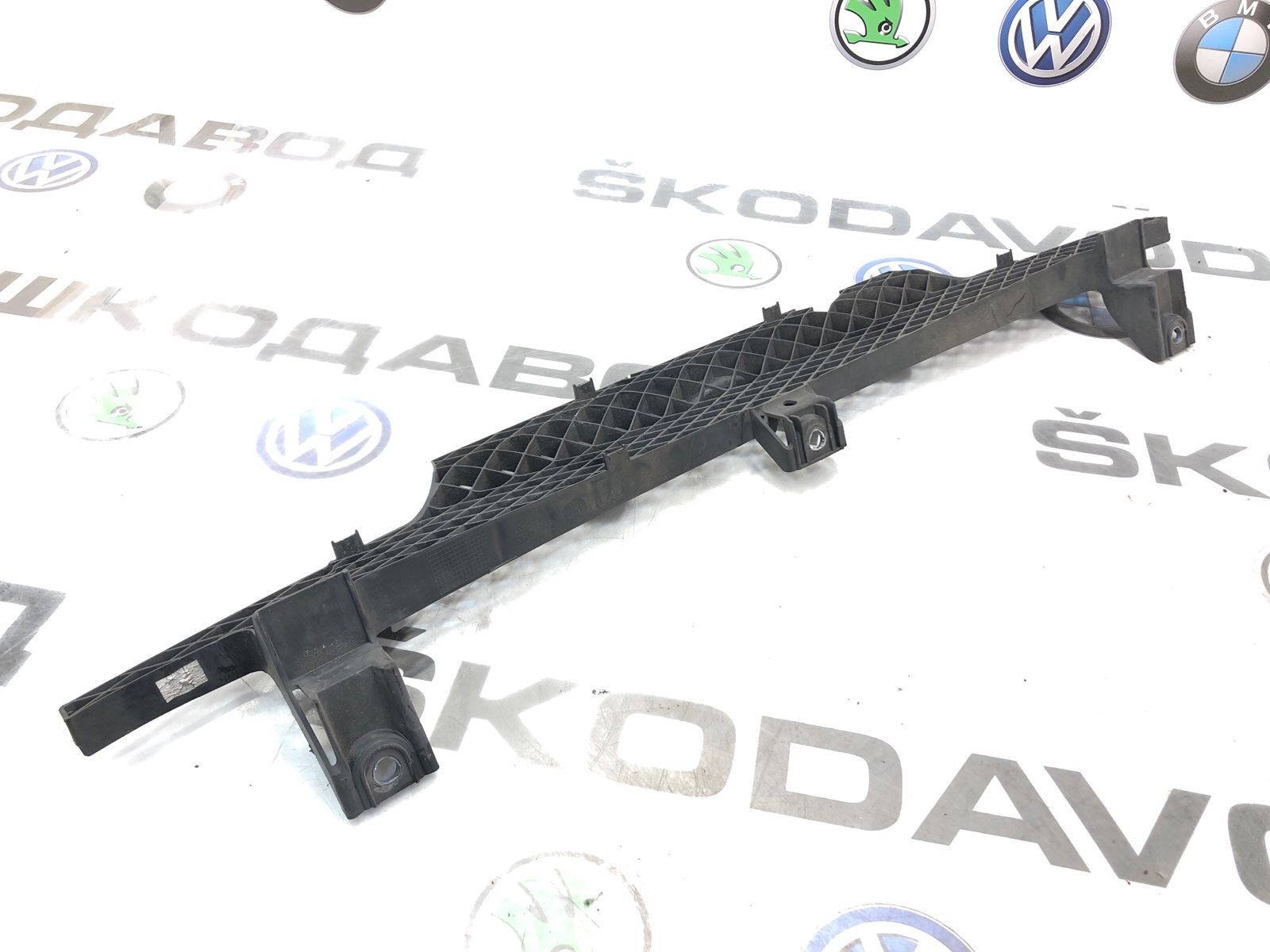 Направляющая бампера, 4500 рублей, Москва