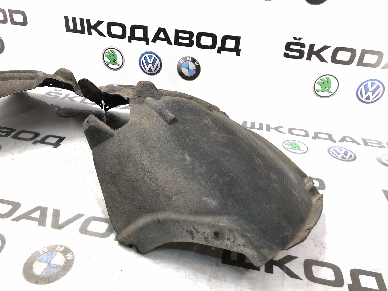 подкрылок, 3000 рублей, Москва