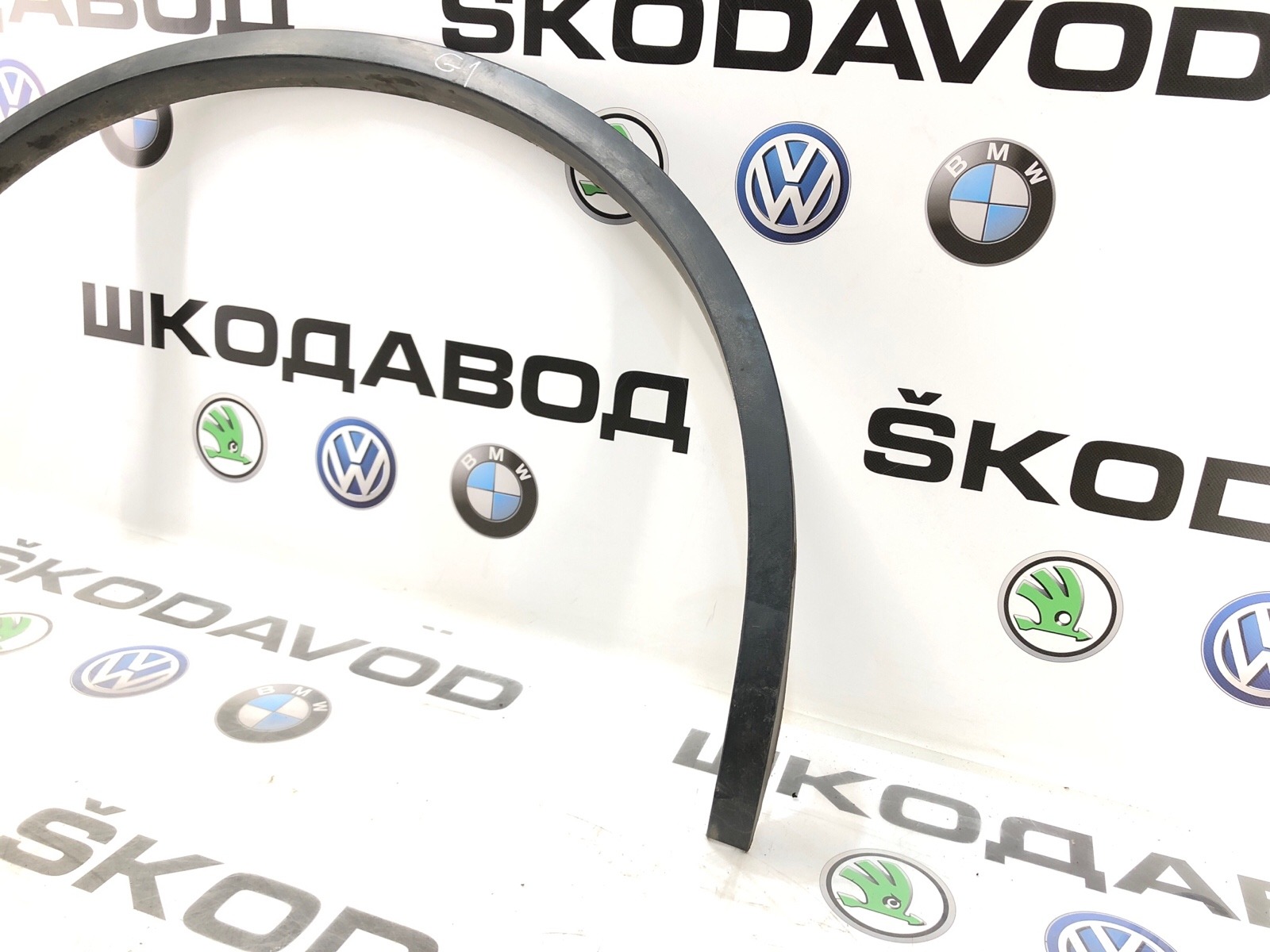 Накладка арки крыла, 3000 рублей, Москва