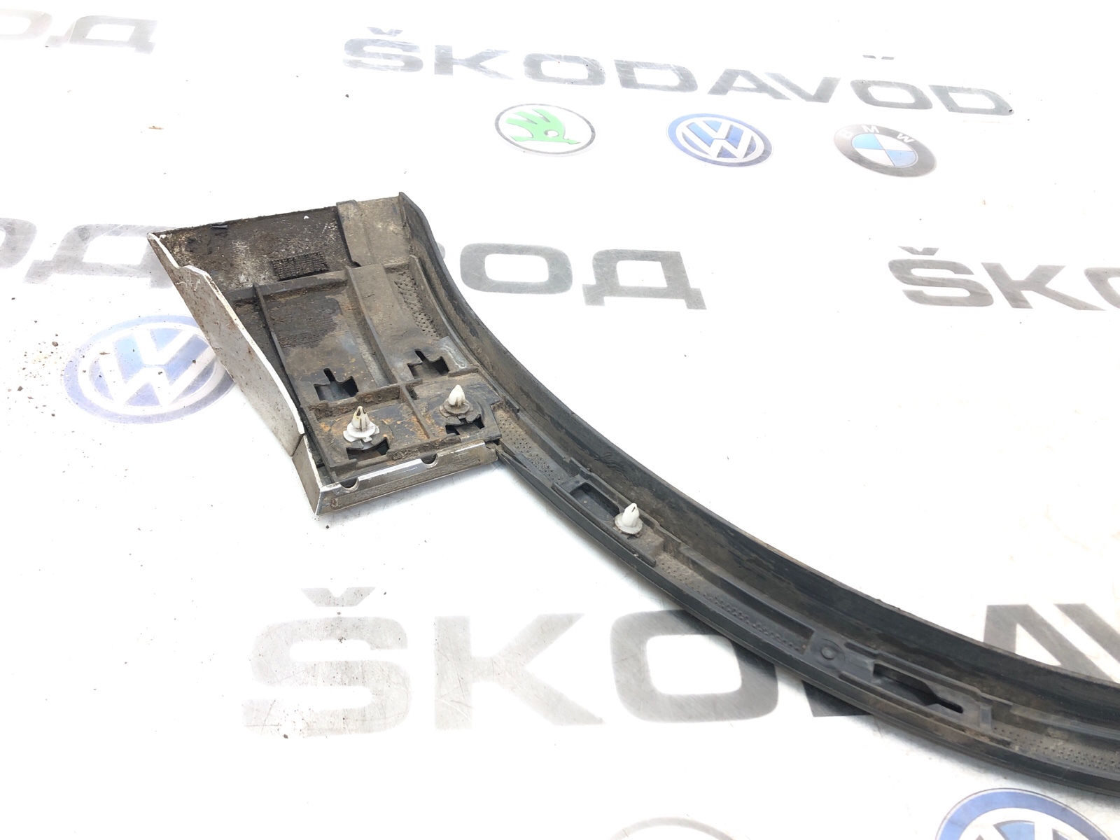 Накладка арки крыла, 7000 рублей, Москва