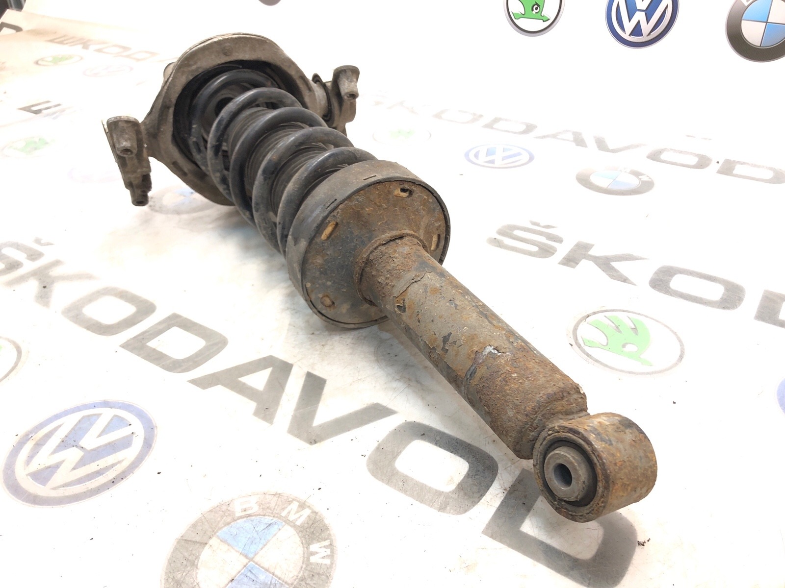 Амортизатор, 5000 рублей, Москва