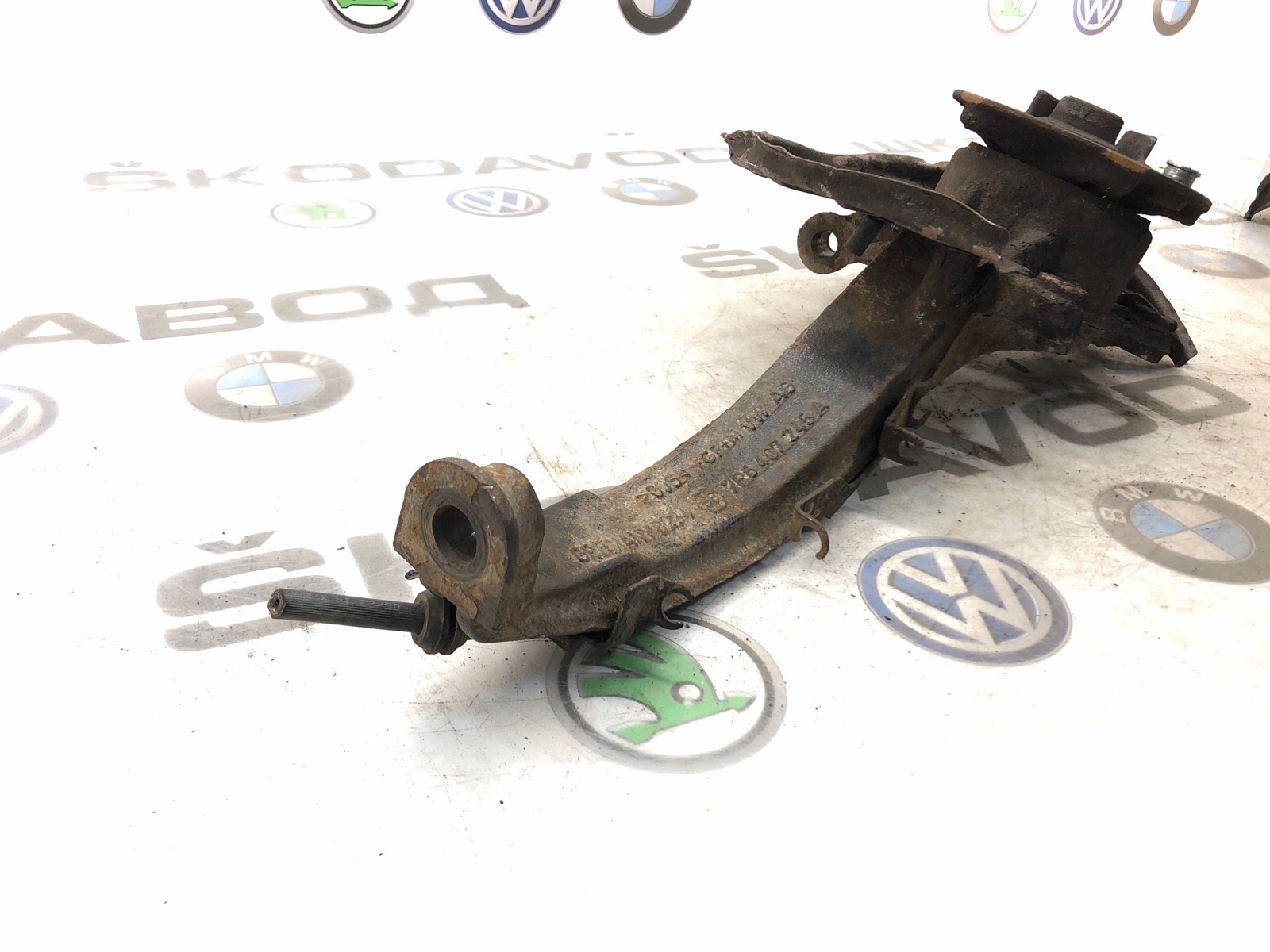 Кулак поворотный, 5000 рублей, Москва