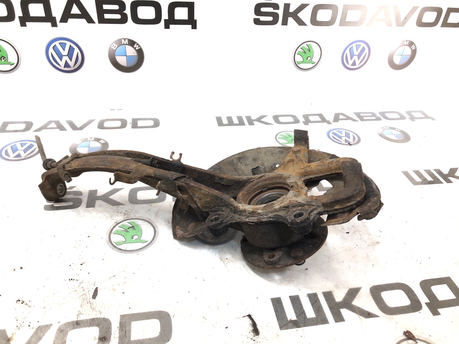 Кулак поворотный, 5000 рублей, Москва