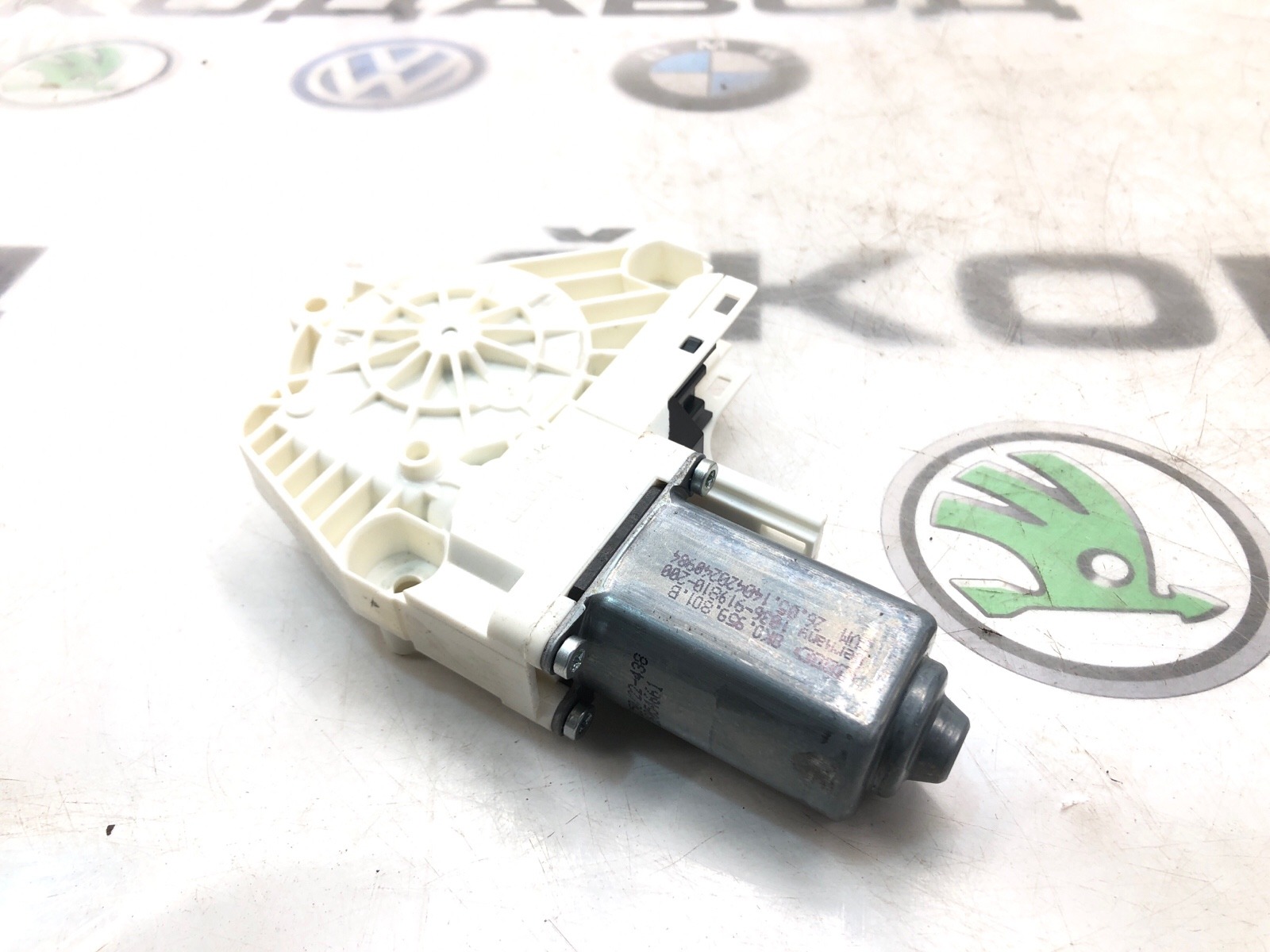 мотор стеклоподъемника, 1000 рублей, Москва