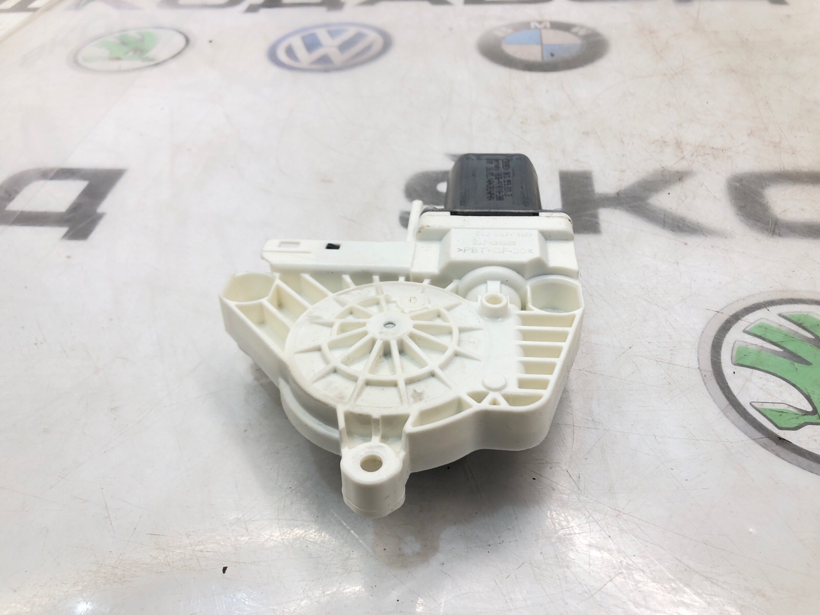 мотор стеклоподъемника, 1000 рублей, Москва