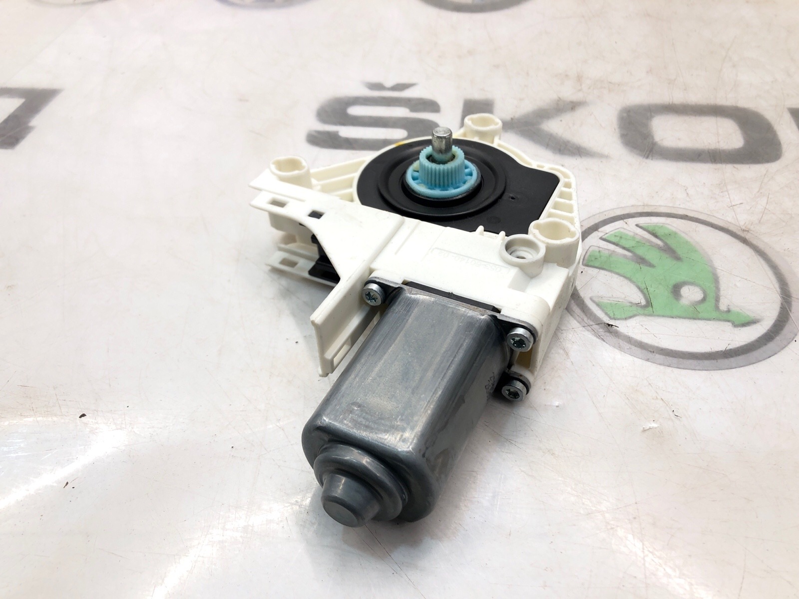 мотор стеклоподъемника, 1000 рублей, Москва