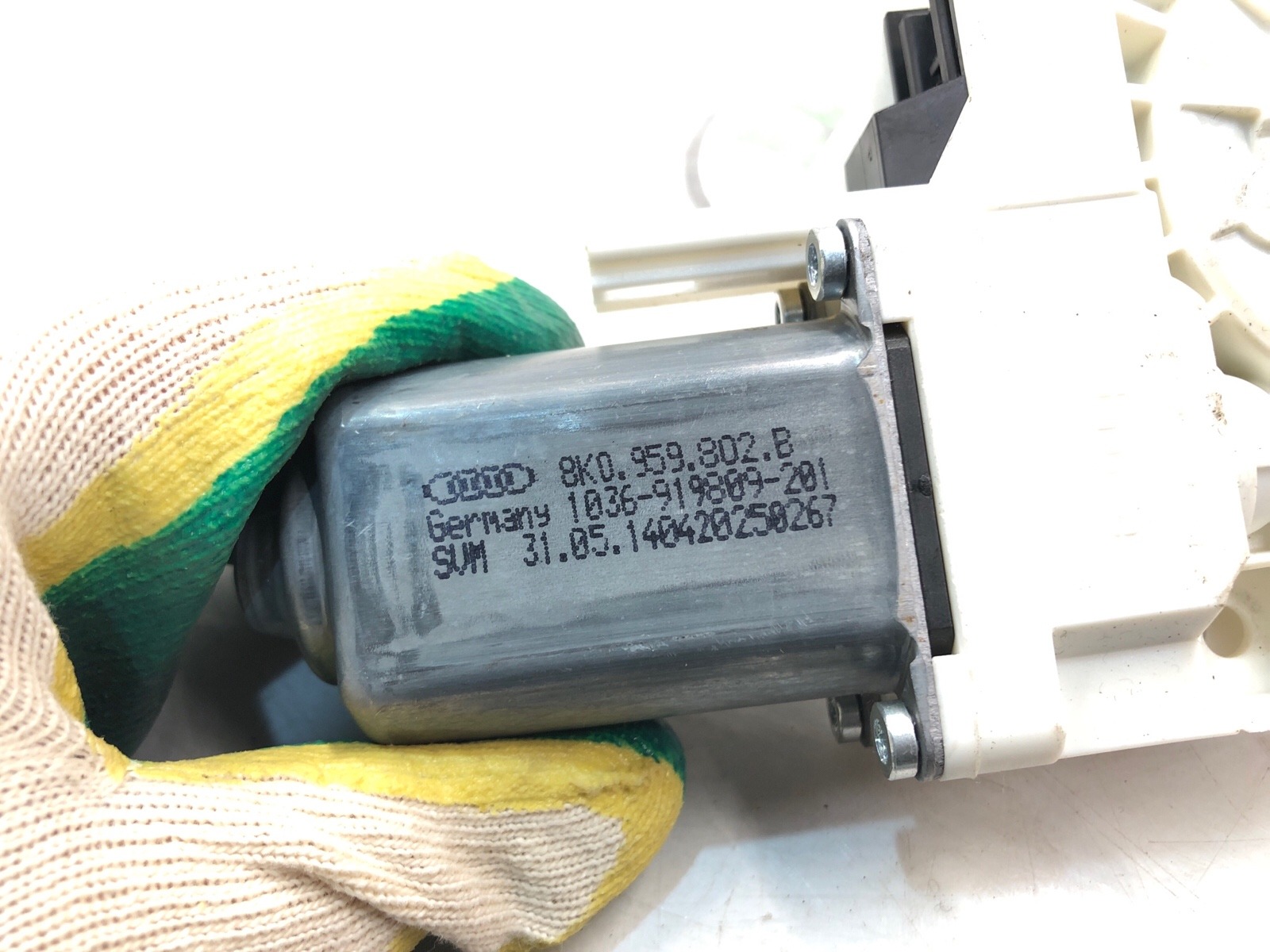 мотор стеклоподъемника, 1000 рублей, Москва