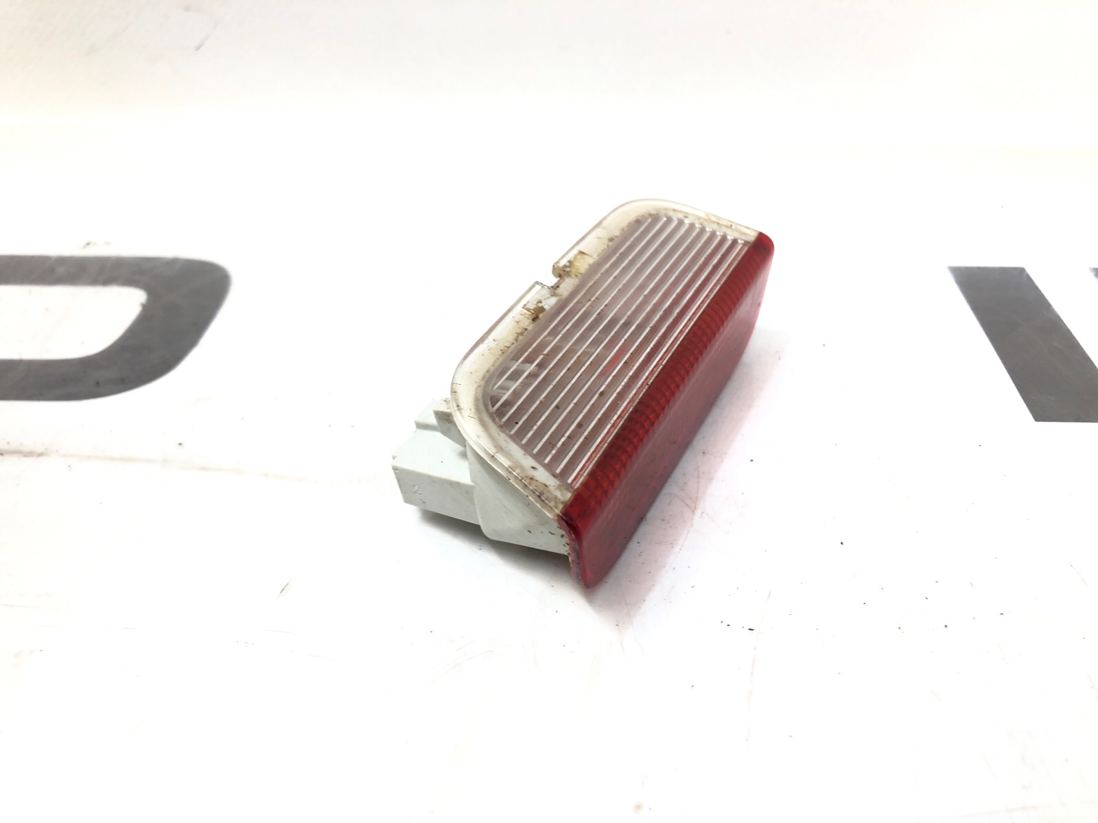 Плафон подсветки карты двери, 1000 рублей, Москва