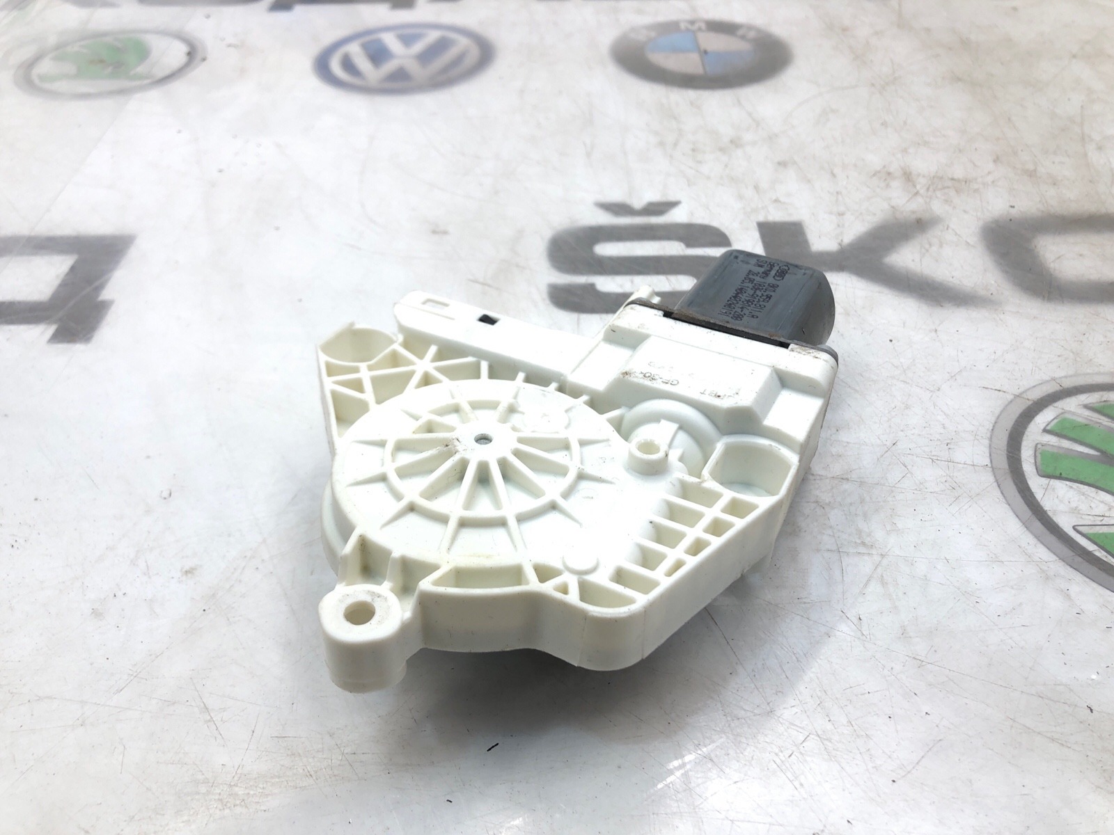 мотор стеклоподъемника, 500 рублей, Москва