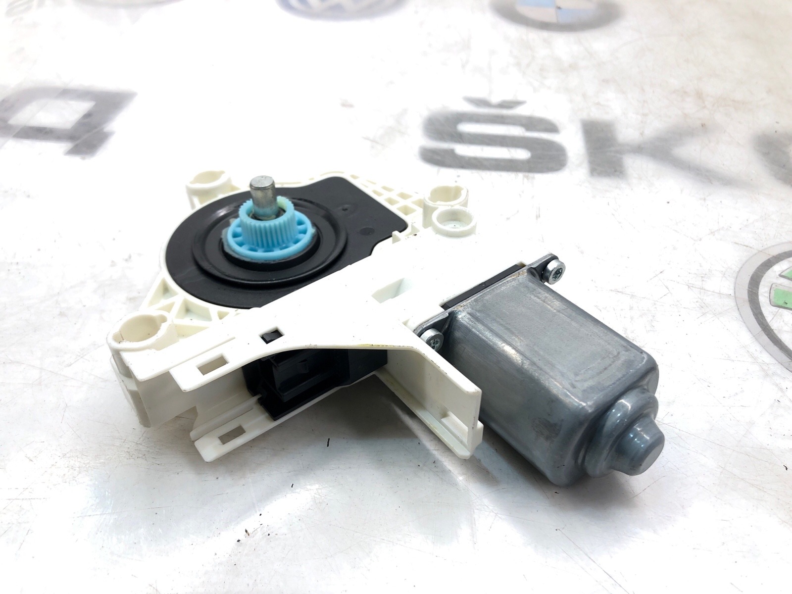 мотор стеклоподъемника, 500 рублей, Москва