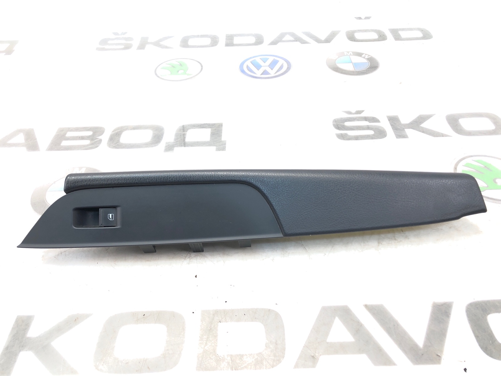 кнопка стеклоподъемника, 1000 рублей, Москва