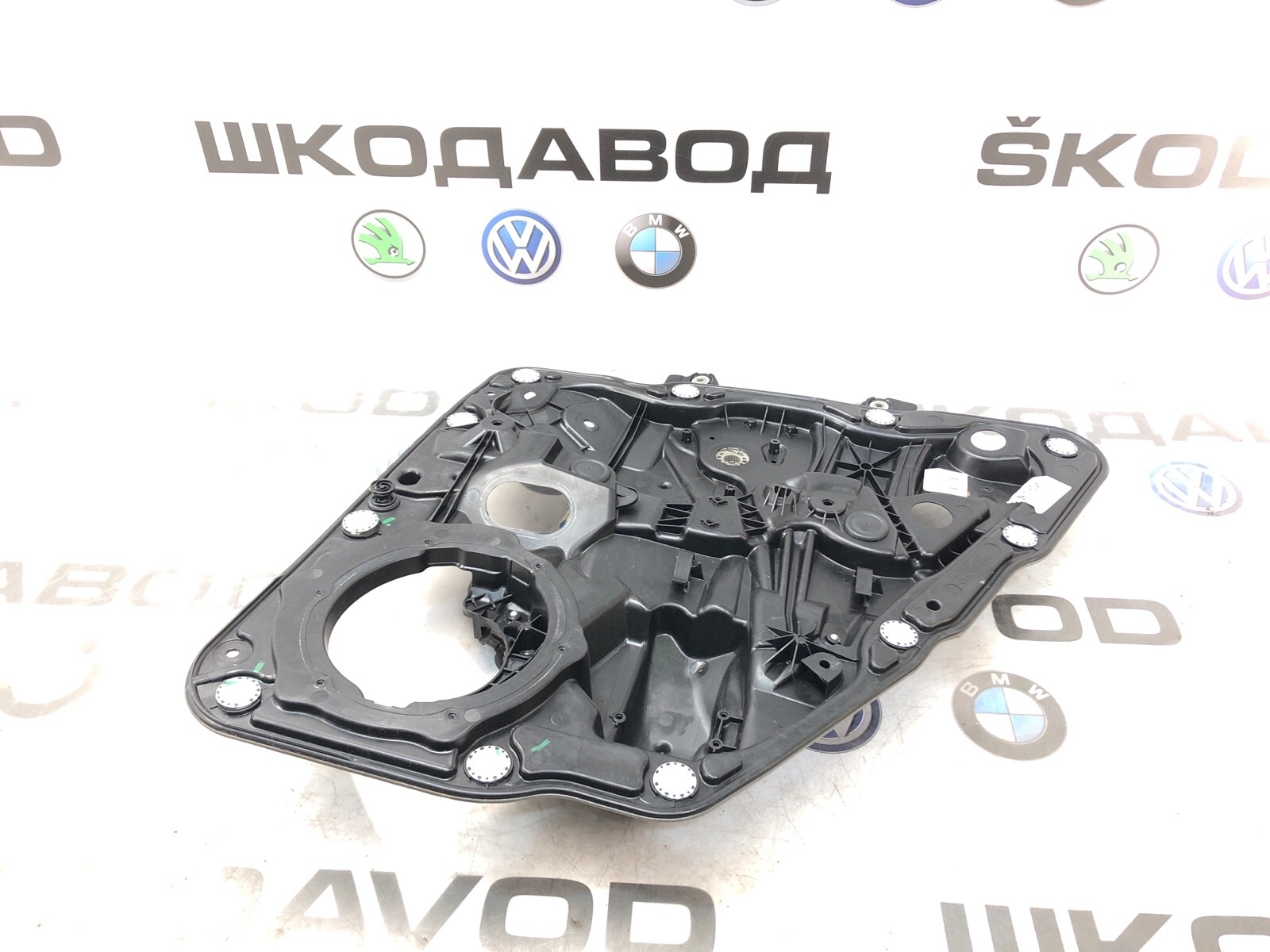 Стеклоподъемник, 2000 рублей, Москва