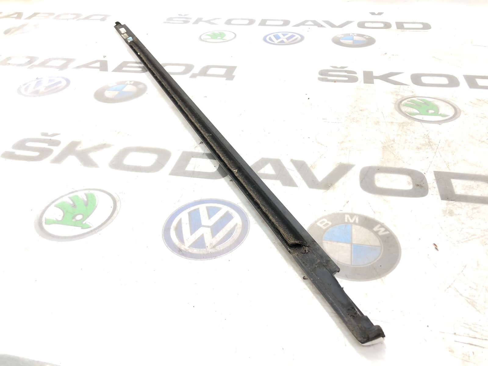 молдинг стекла, 1500 рублей, Москва