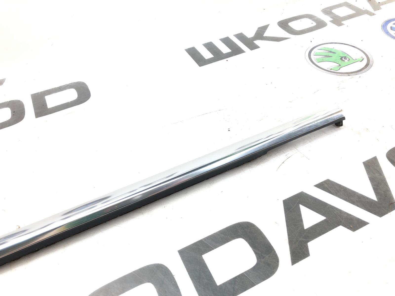 молдинг стекла, 1500 рублей, Москва