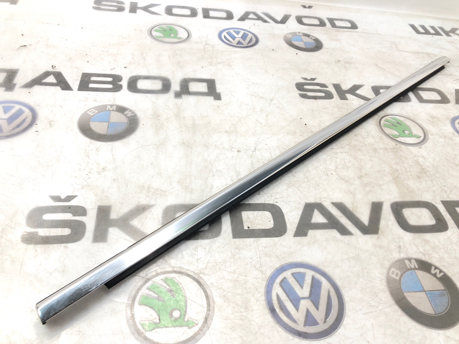 молдинг стекла, 1500 рублей, Москва