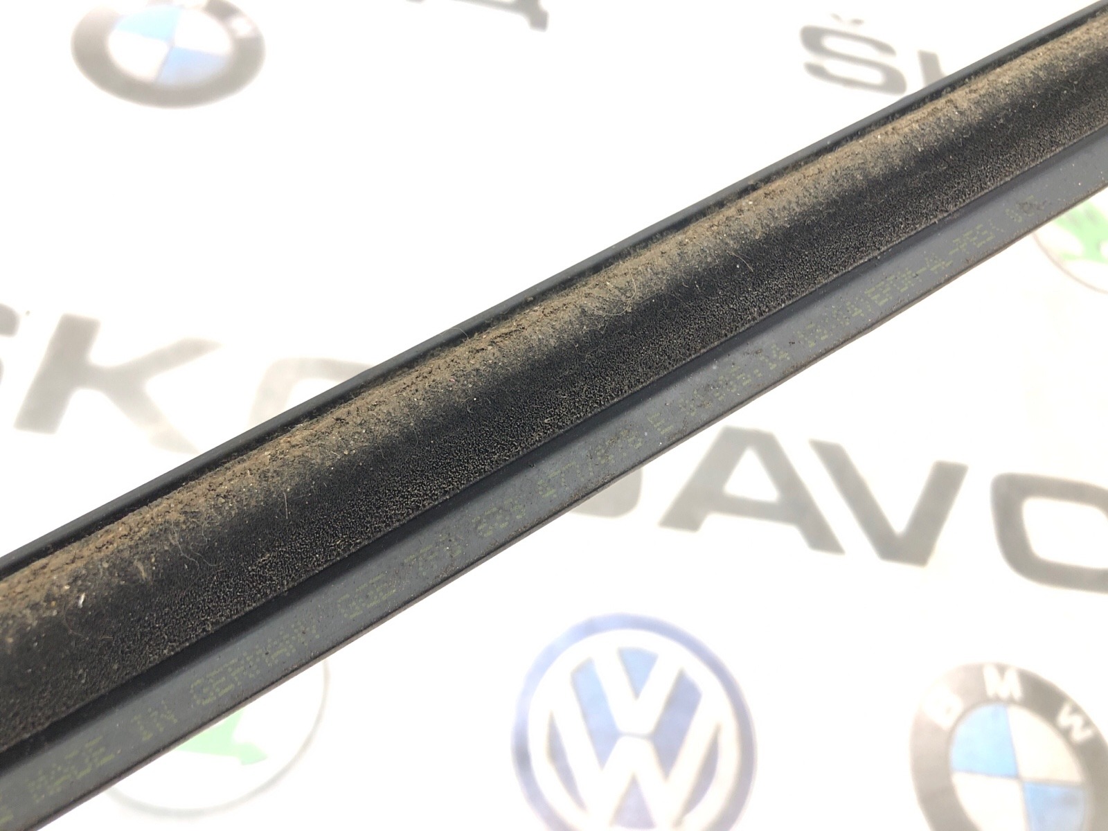 молдинг стекла, 1500 рублей, Москва