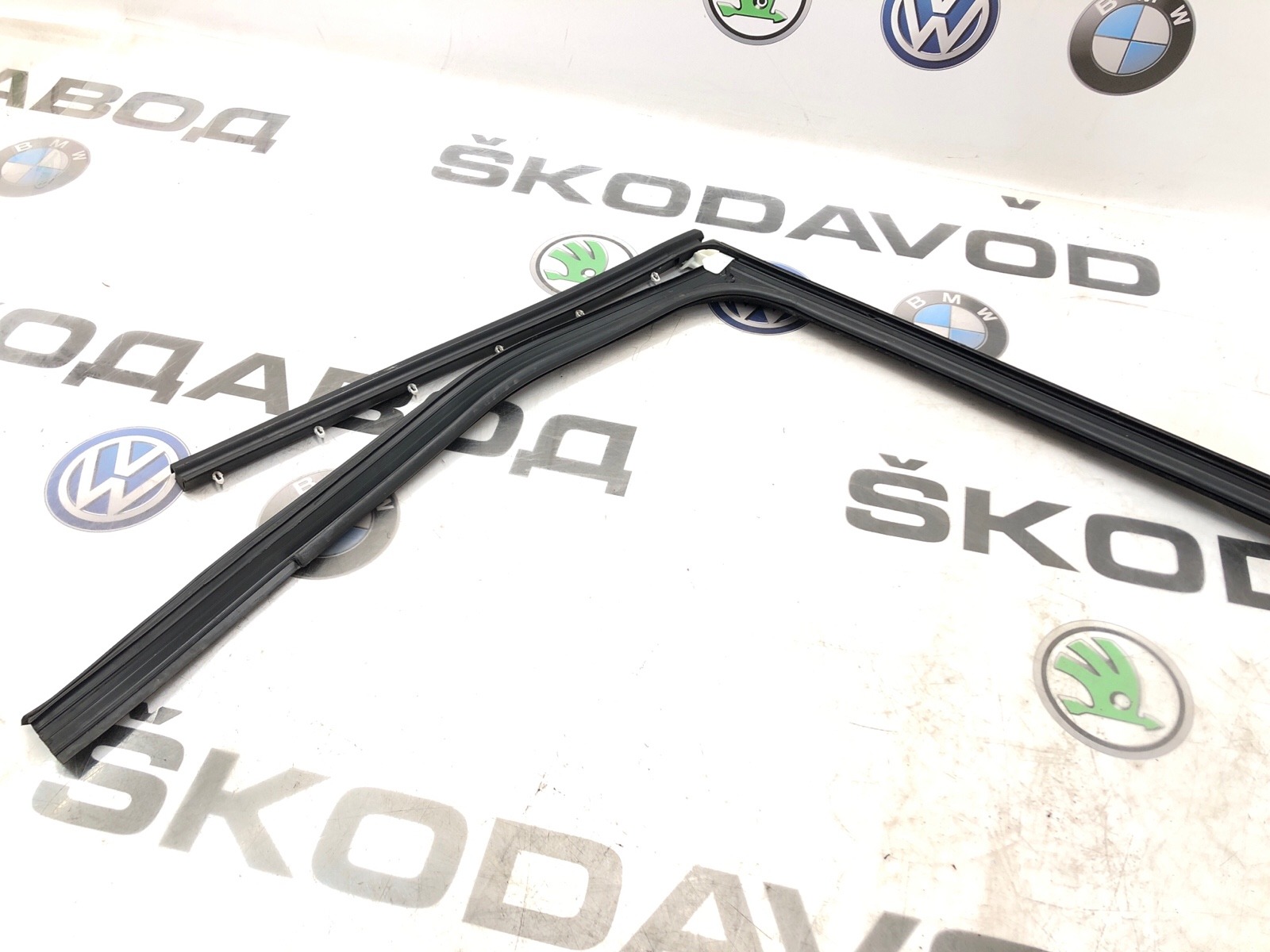 Уплотнитель стекла, 2000 рублей, Москва