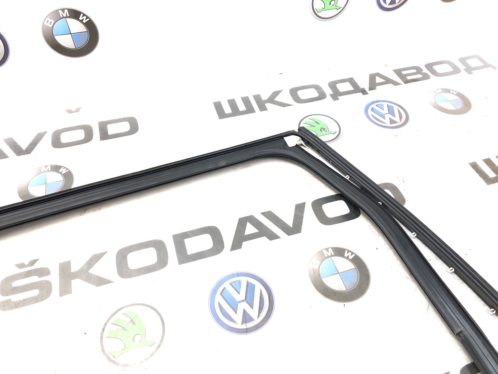 Уплотнитель стекла, 2000 рублей, Москва