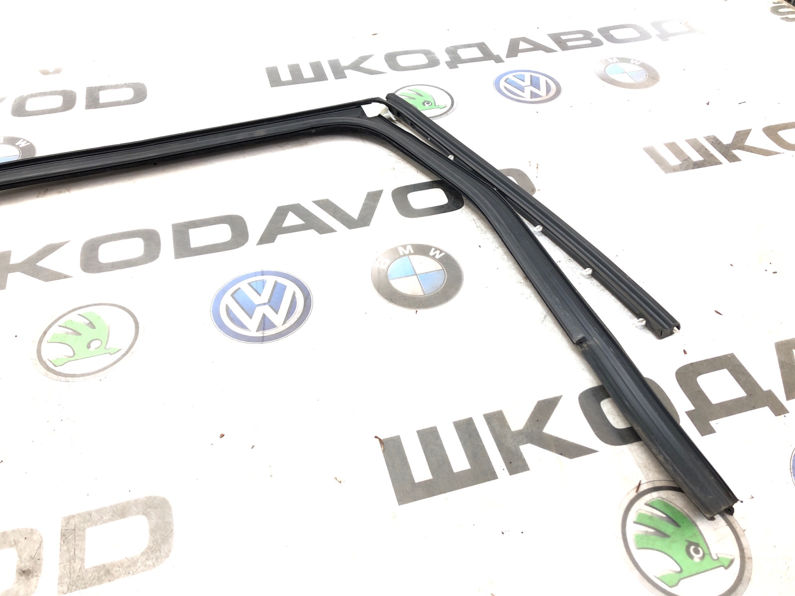 Уплотнитель стекла, 2000 рублей, Москва