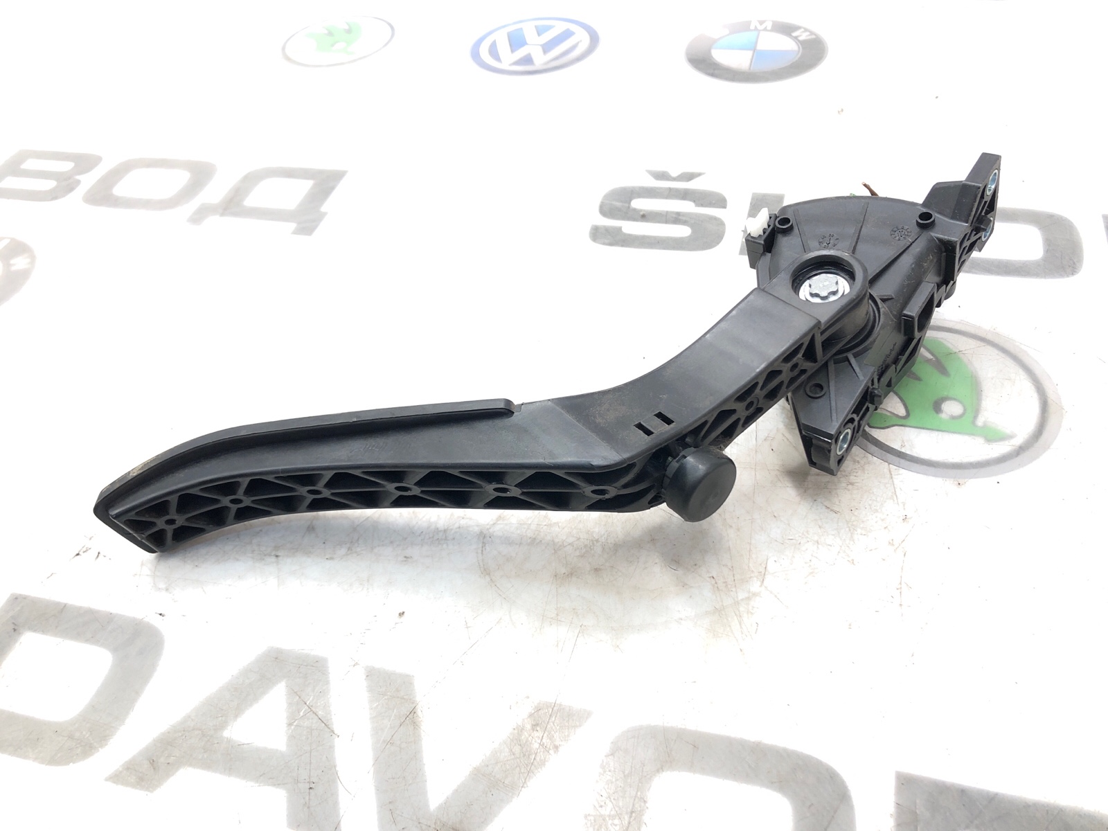 Педаль газа с кнопкой кикдаун, 500 рублей, Москва