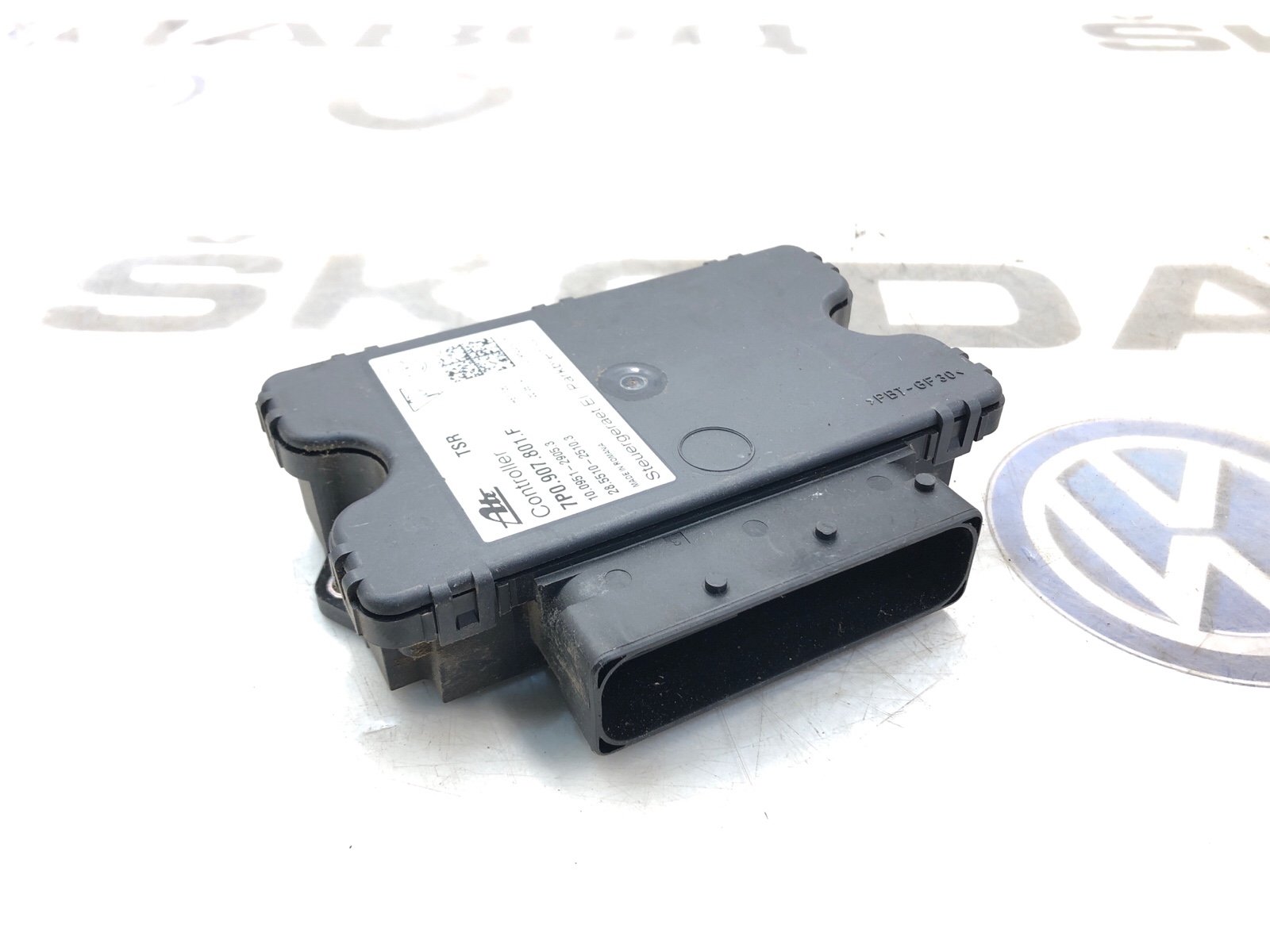 Блок управления стояночным тормозом, 1000 рублей, Москва