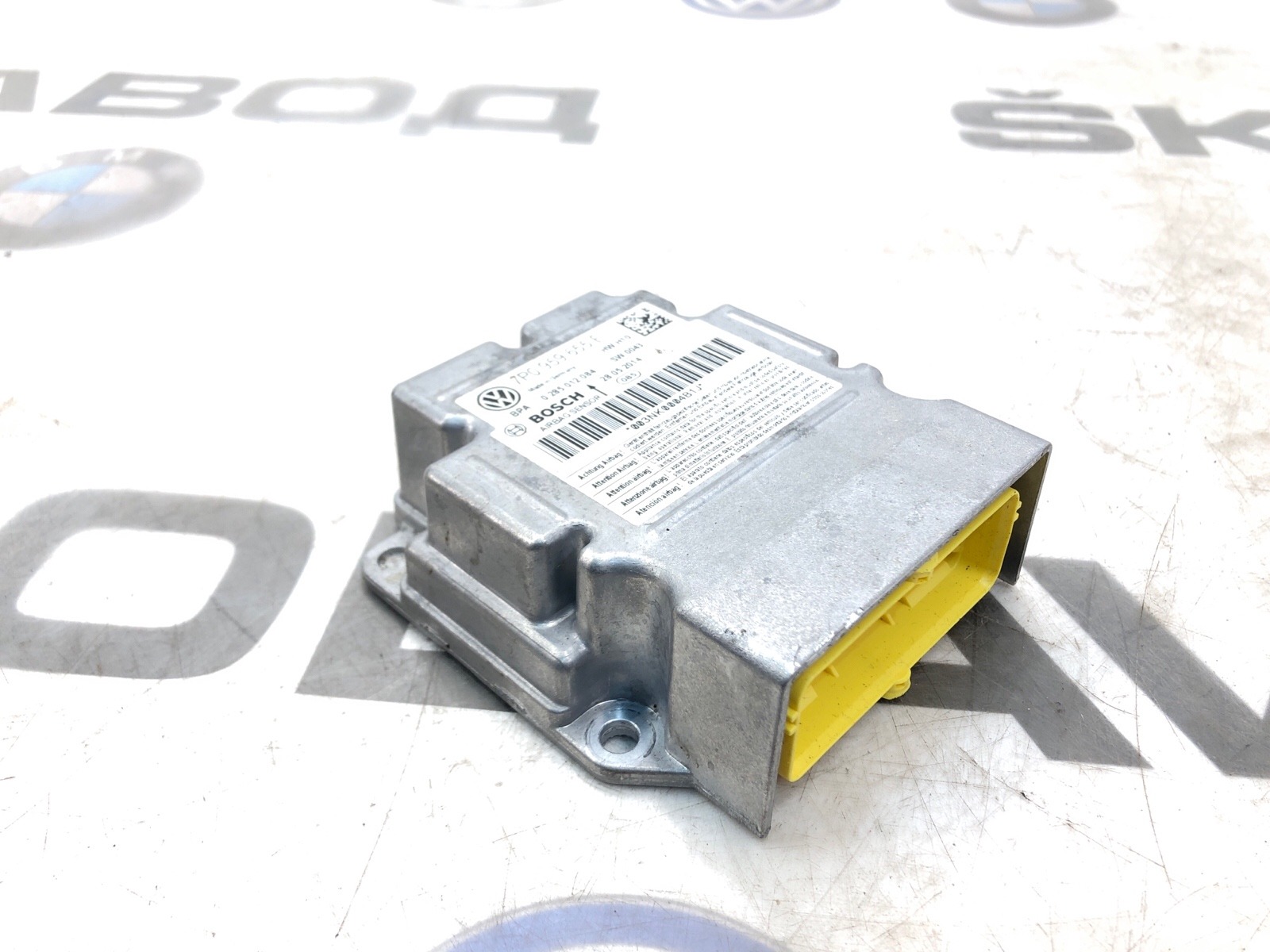 Блок управления Airbag, 2000 рублей, Москва