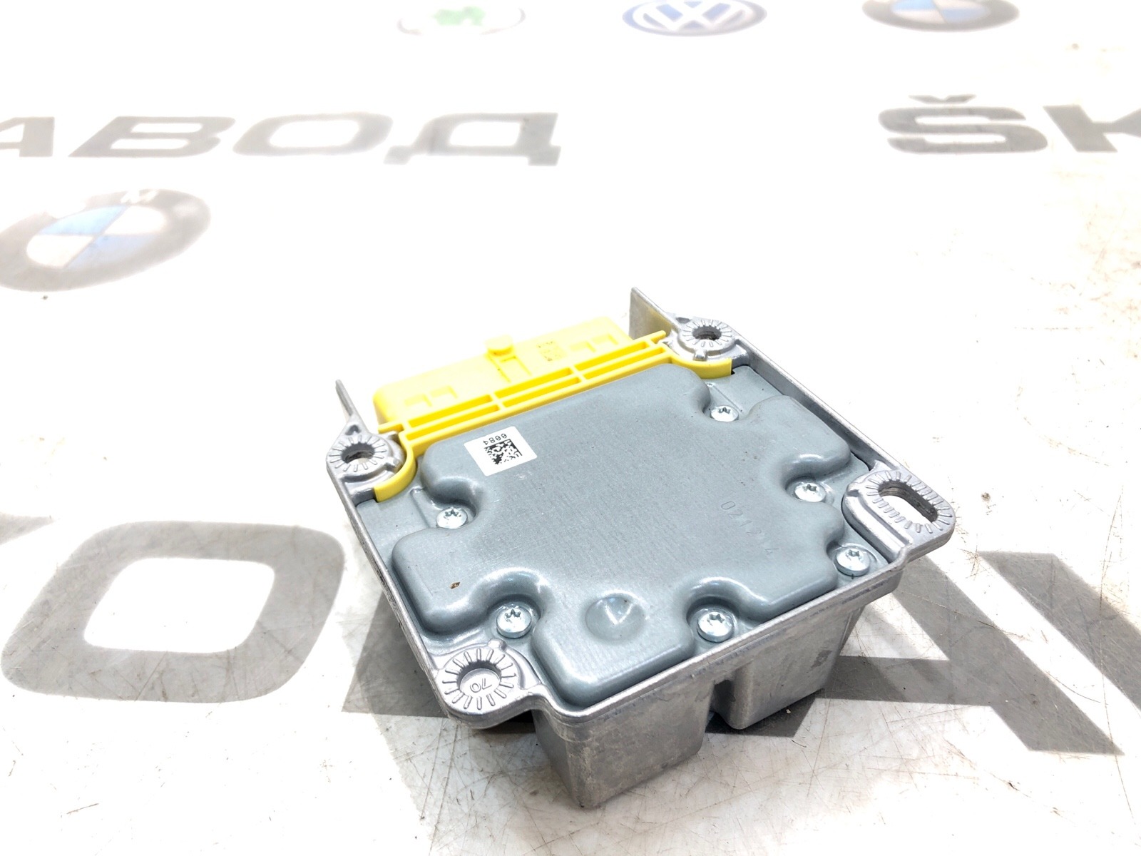 Блок управления Airbag, 2000 рублей, Москва