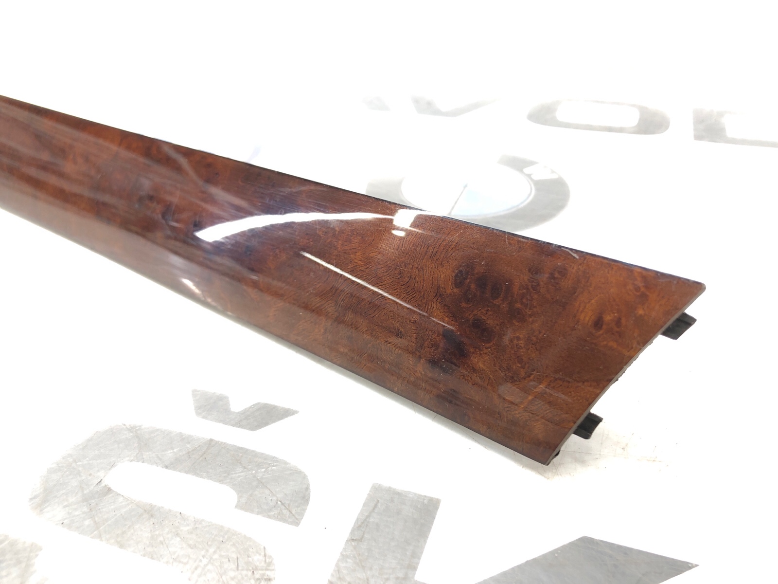 Декор обшивки карты двери, 2000 рублей, Москва