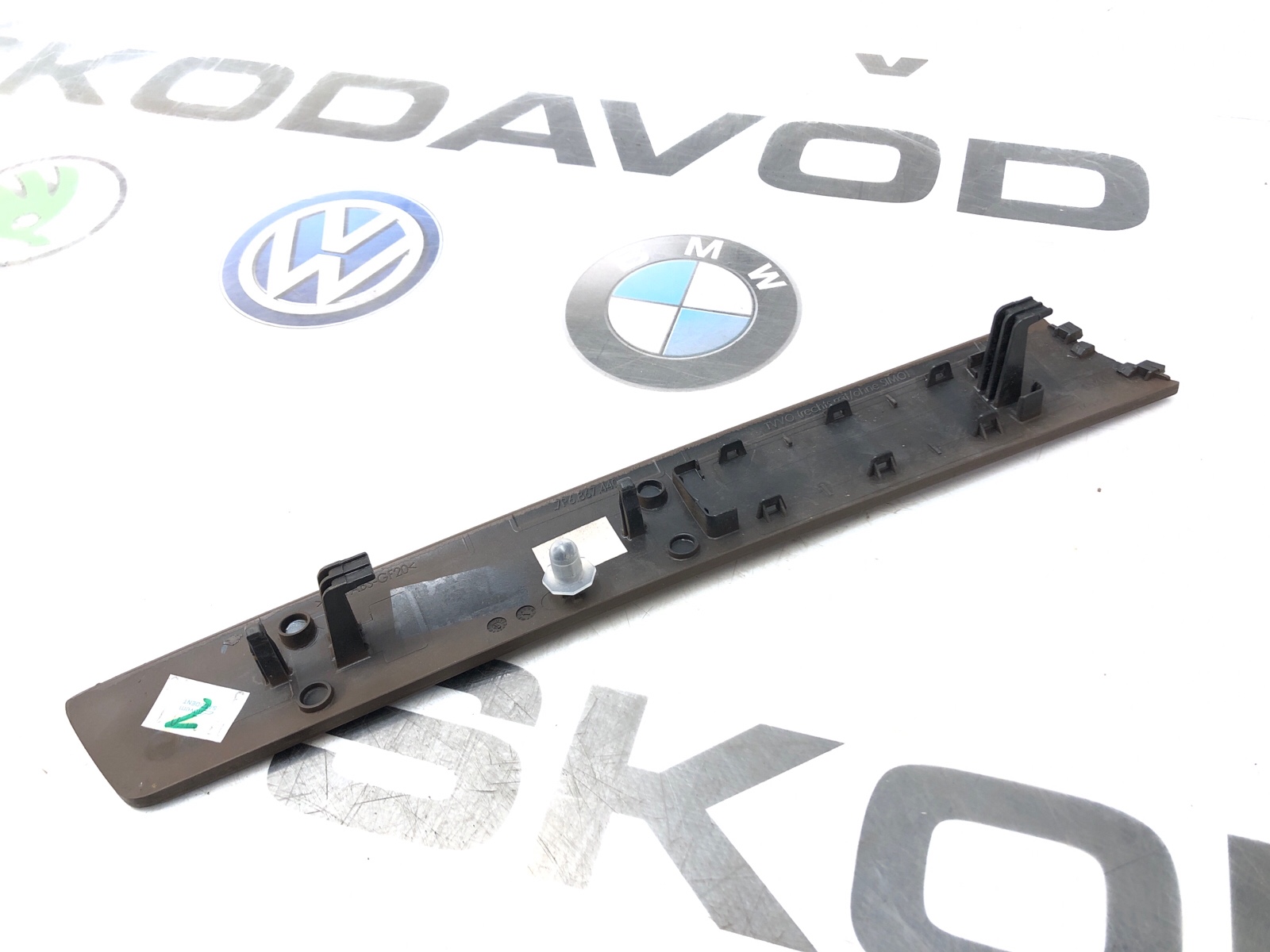 Декор обшивки карты двери, 2000 рублей, Москва