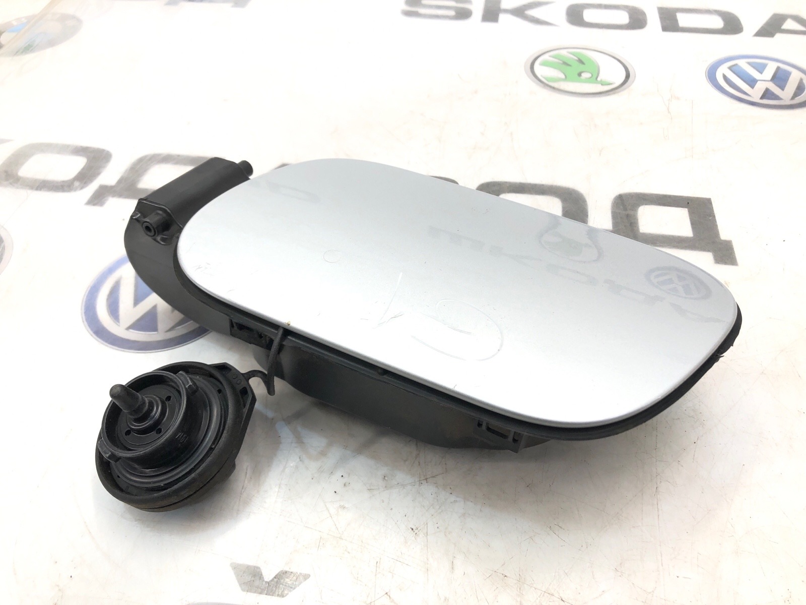 лючок бензобака, 1500 рублей, Москва