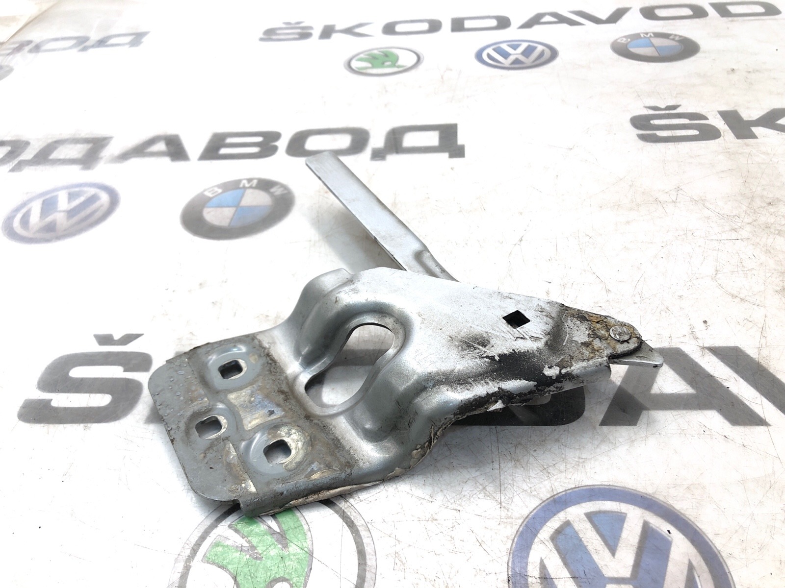 петля капота, 2500 рублей, Москва