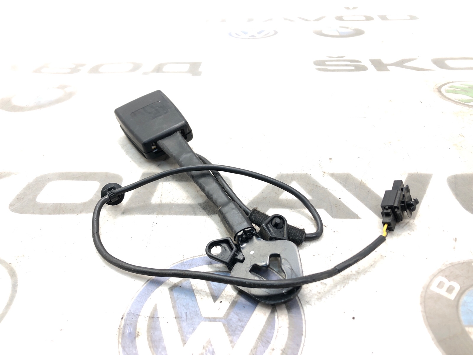 Замок ремня безопасности, 2500 рублей, Москва