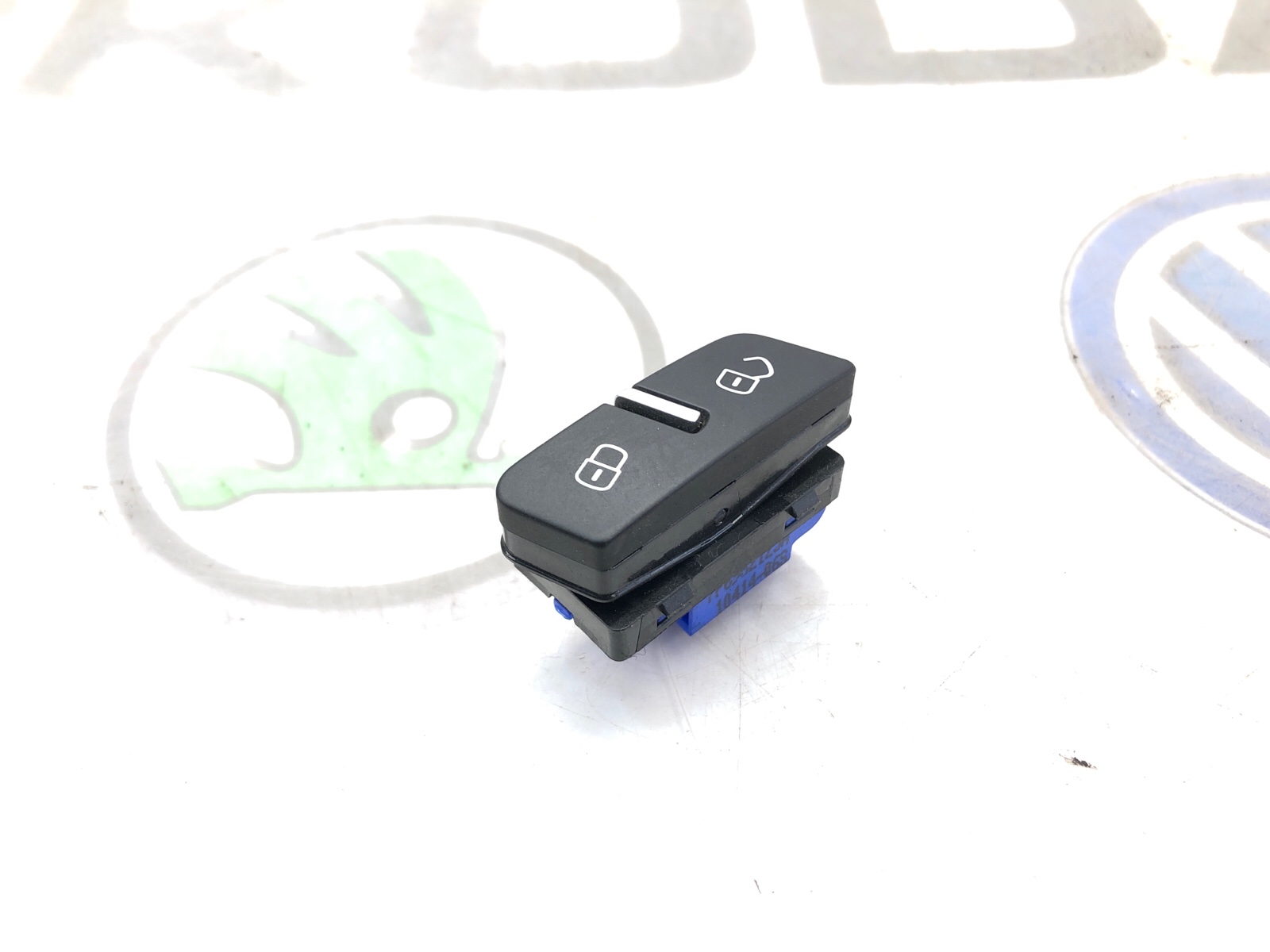 кнопка центрального замка, 1000 рублей, Москва