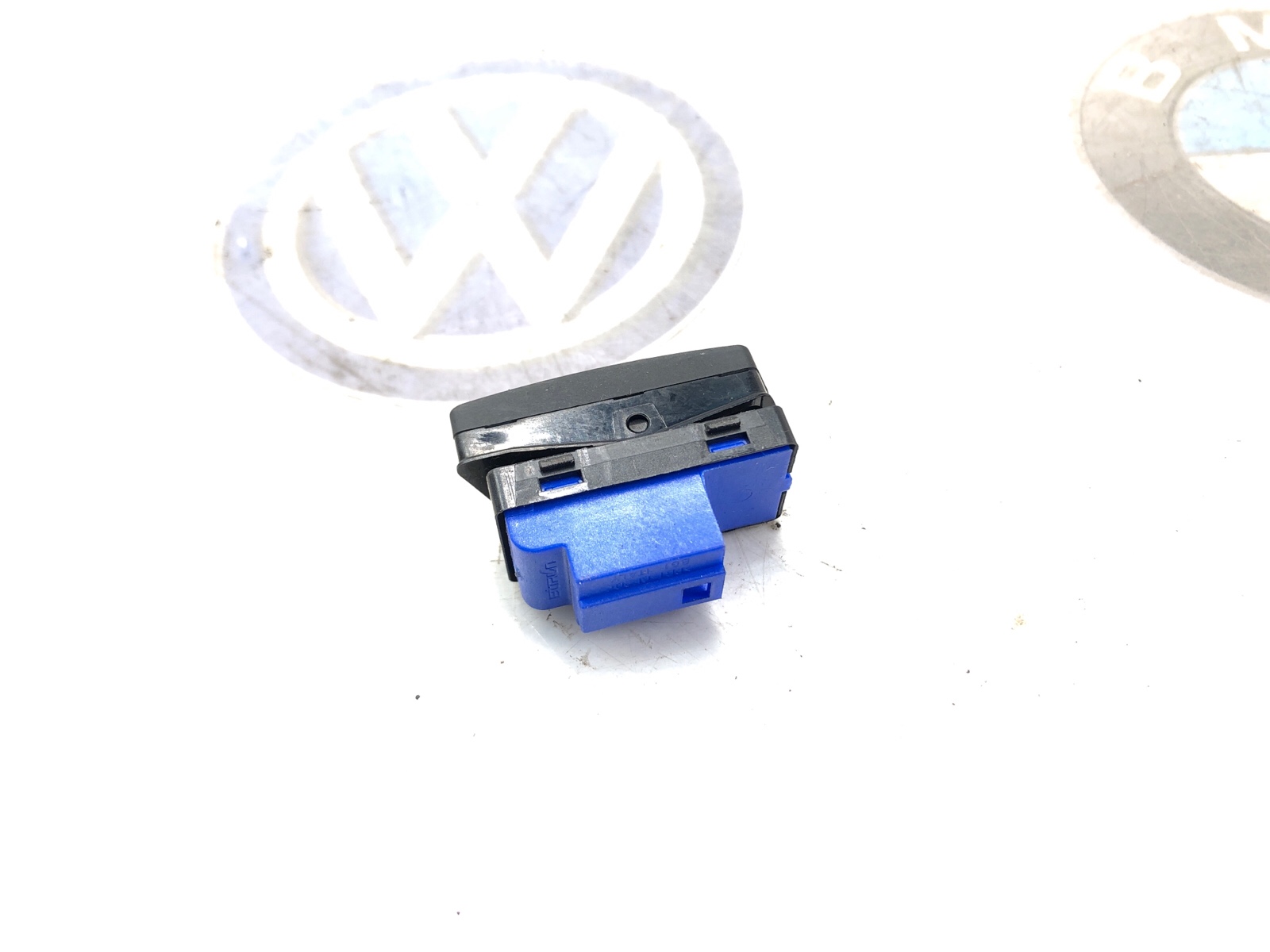 кнопка центрального замка, 1000 рублей, Москва