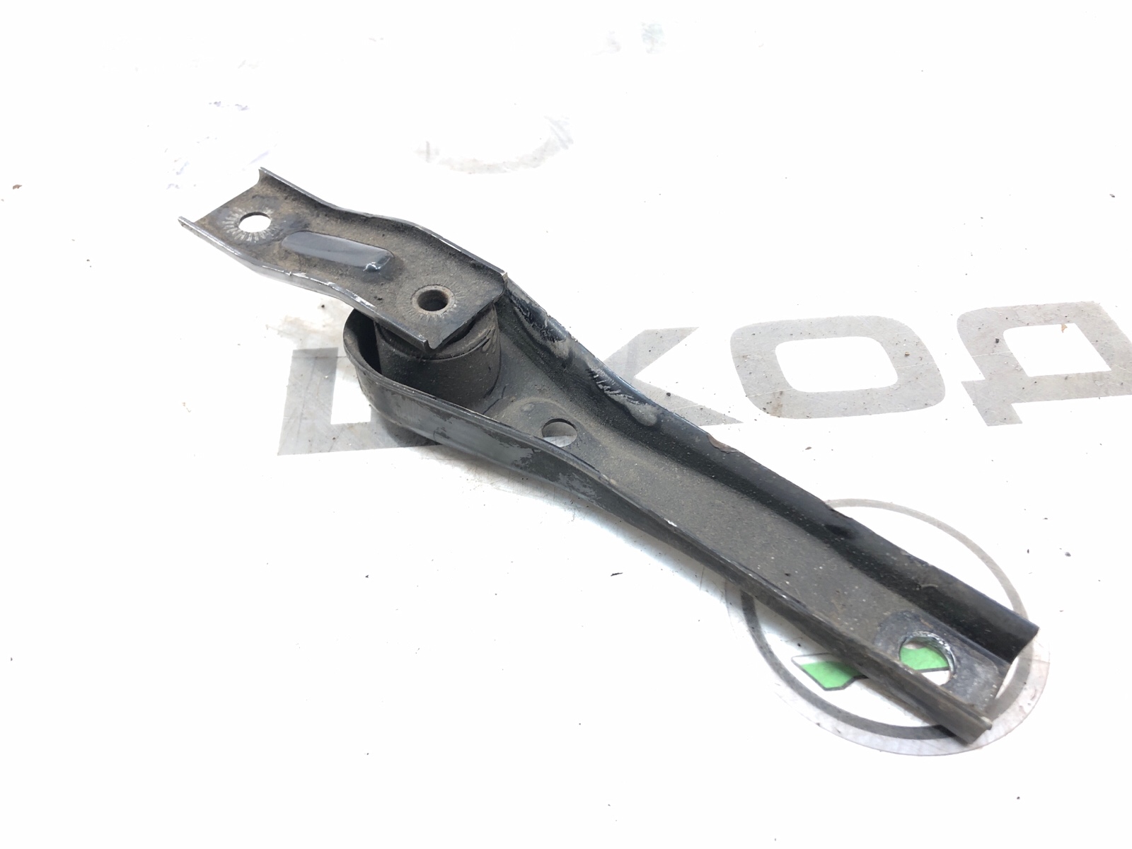 Кронштейн двигателя, 1000 рублей, Москва