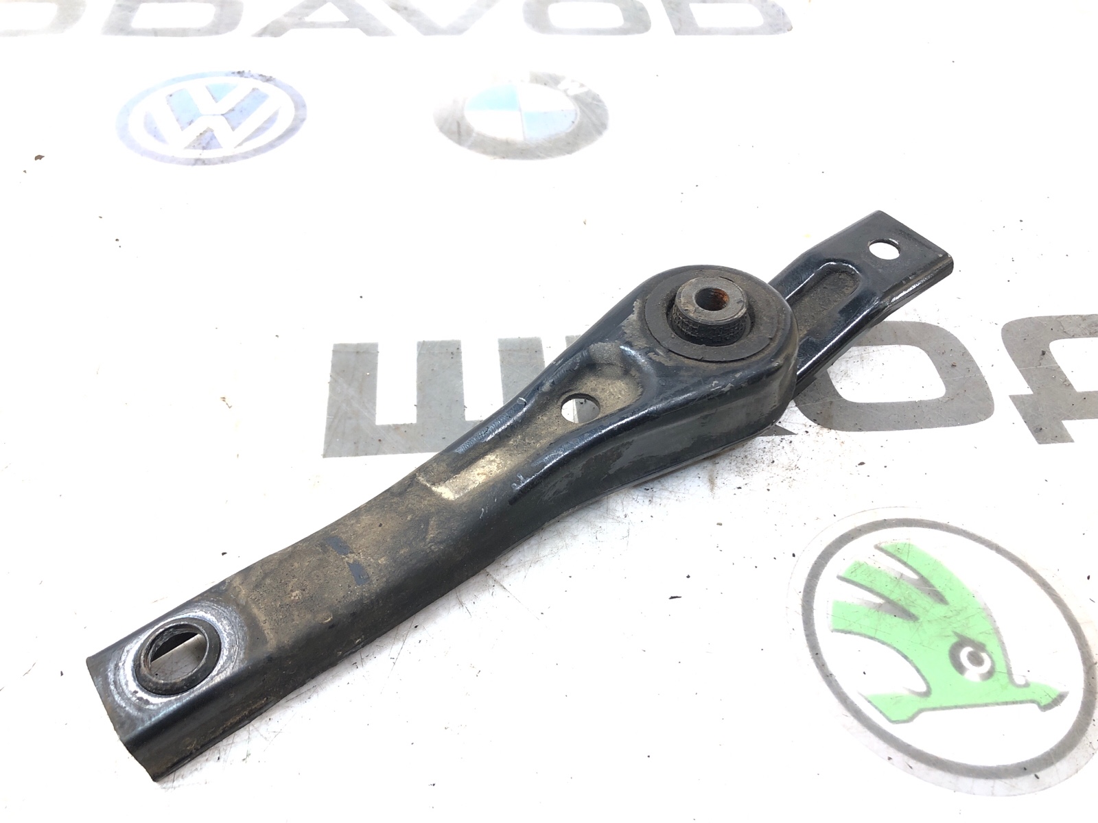 Кронштейн двигателя, 1000 рублей, Москва