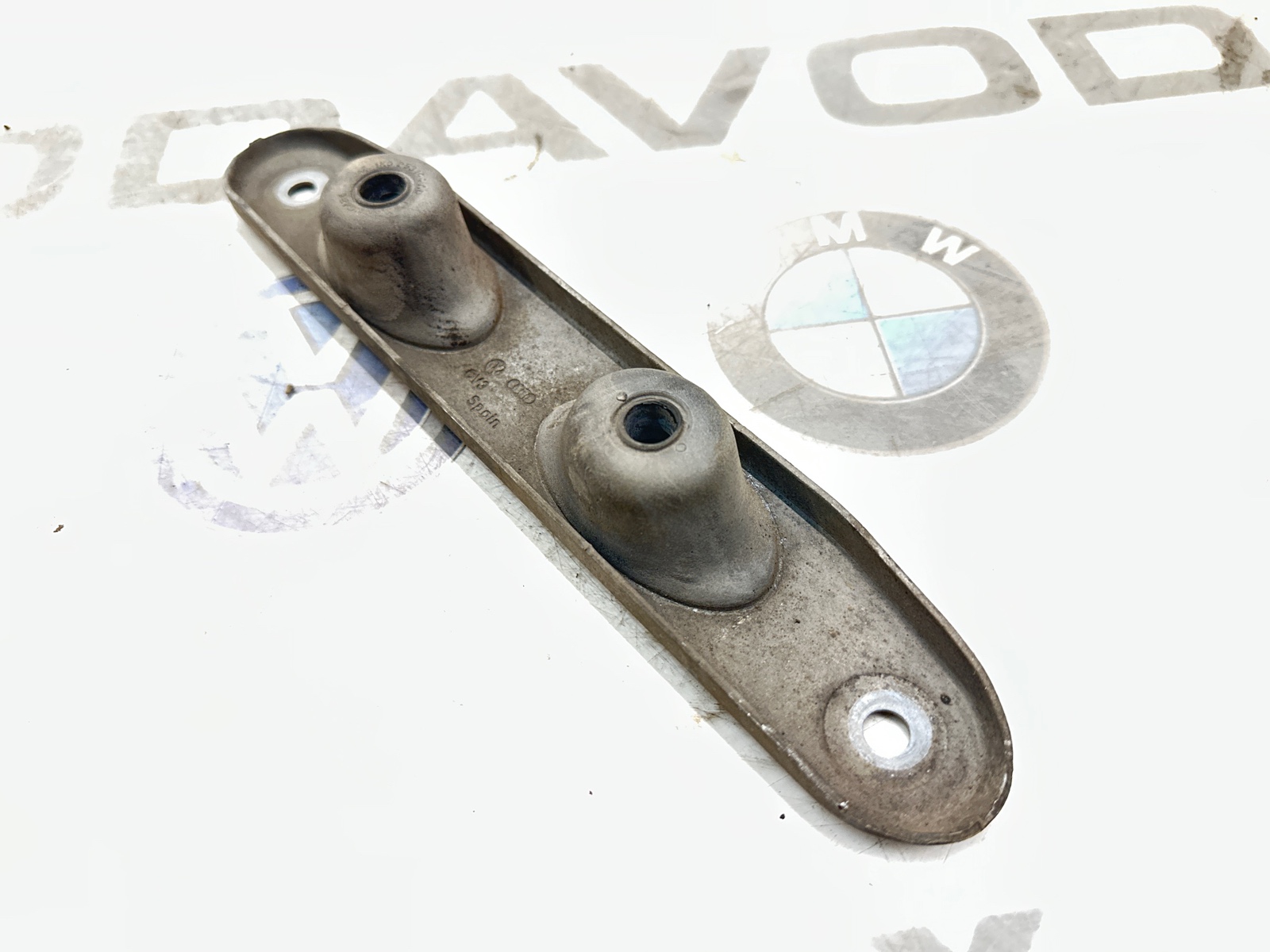 Кронштейн глушителя, 1000 рублей, Москва