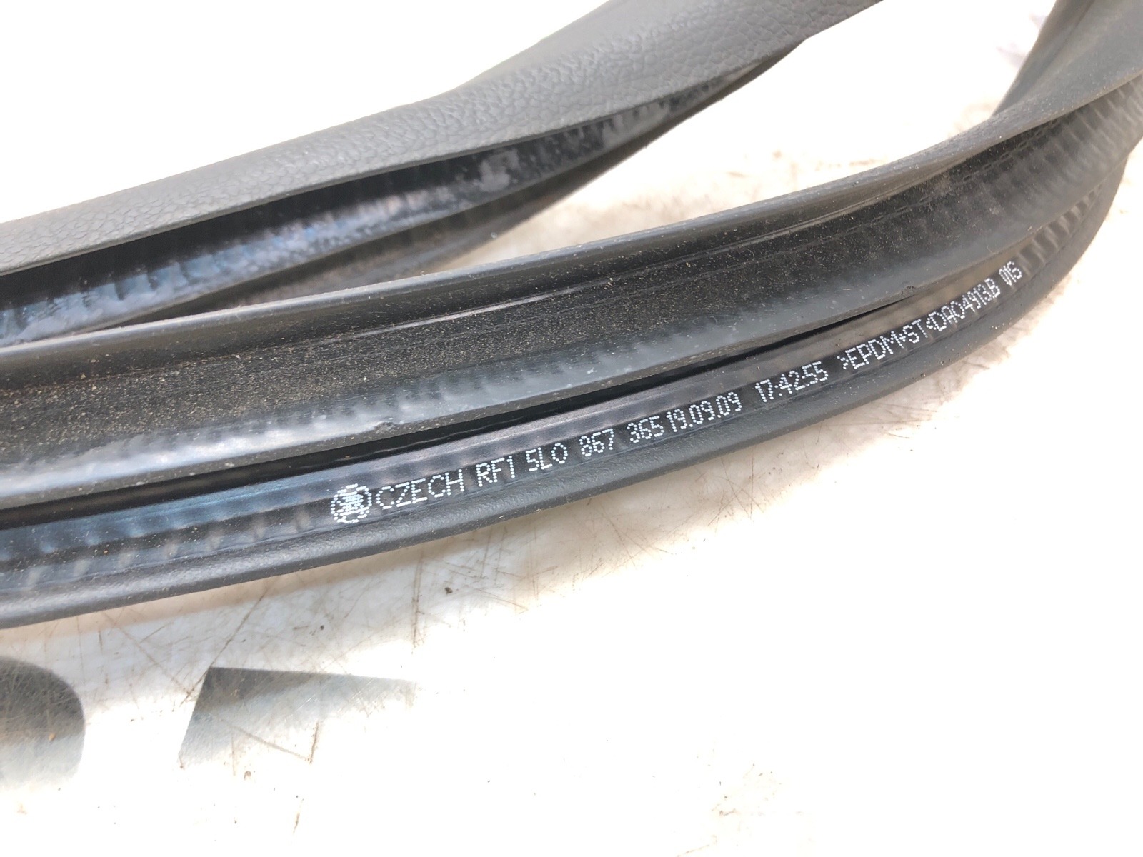 Уплотнитель проема двери, 1000 рублей, Москва