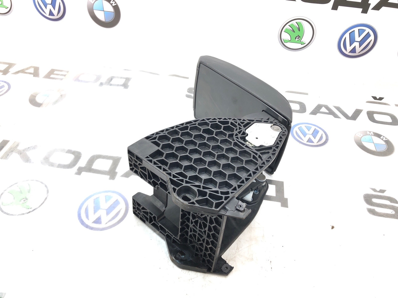 подлокотник, 3000 рублей, Москва