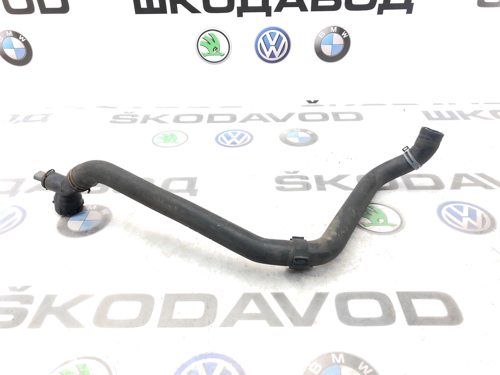 Патрубок радиатора нижний, 2000 рублей, Москва