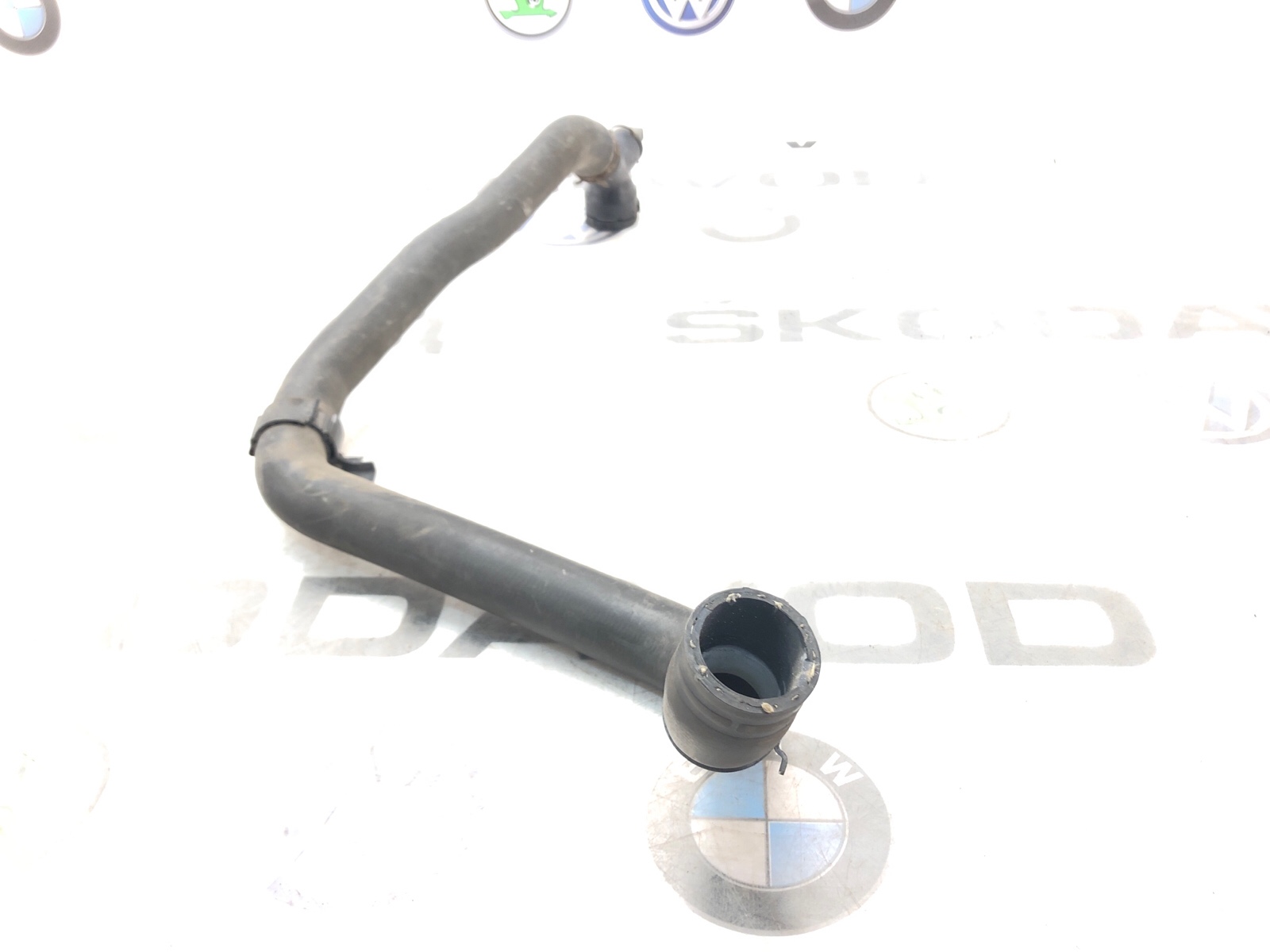 Патрубок радиатора нижний, 2000 рублей, Москва