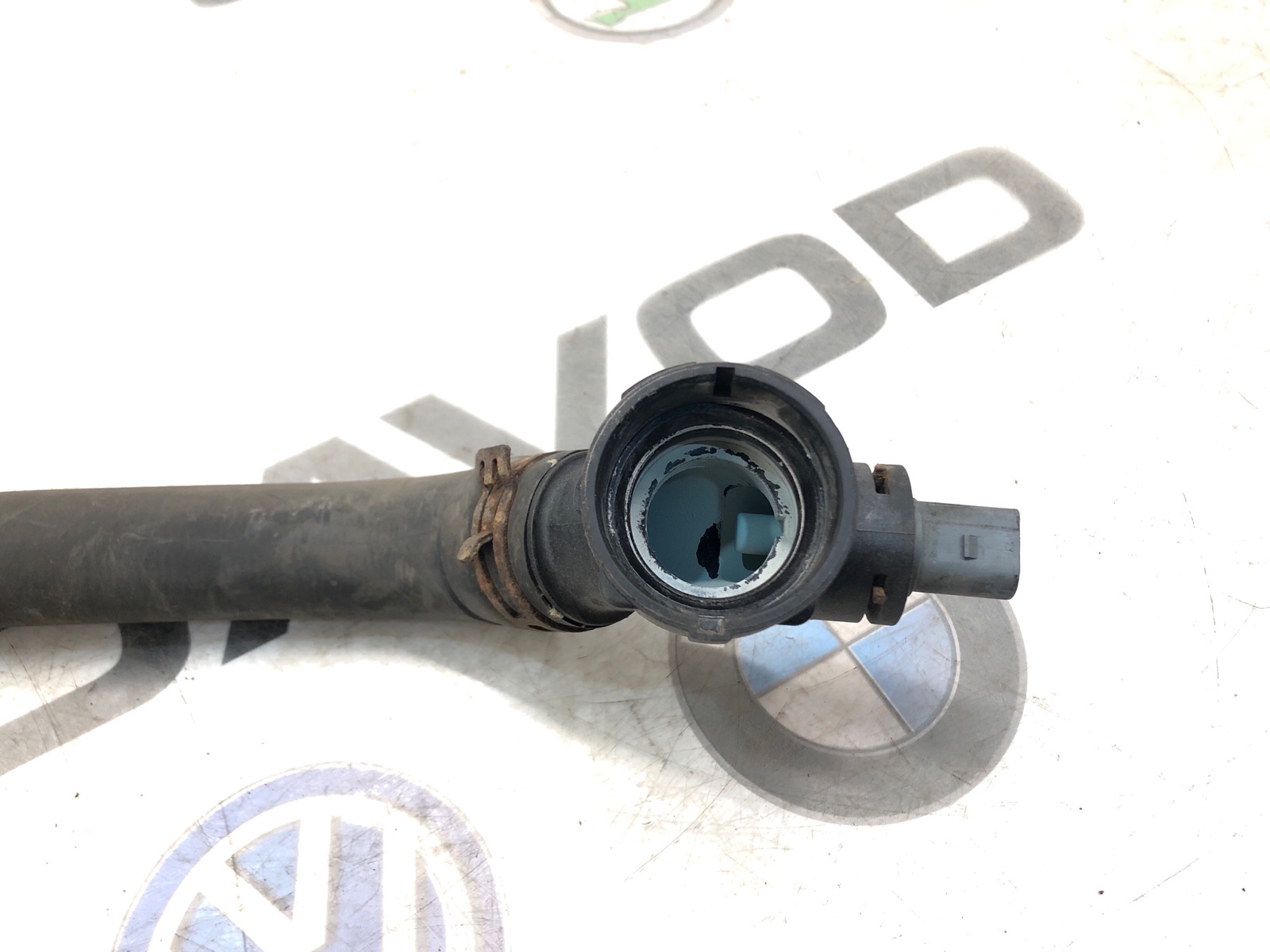 Патрубок радиатора нижний, 2000 рублей, Москва