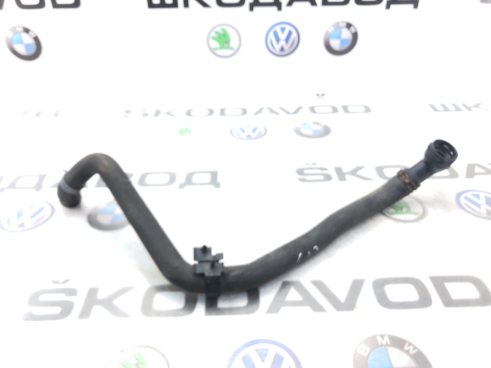 Патрубок радиатора нижний, 2000 рублей, Москва